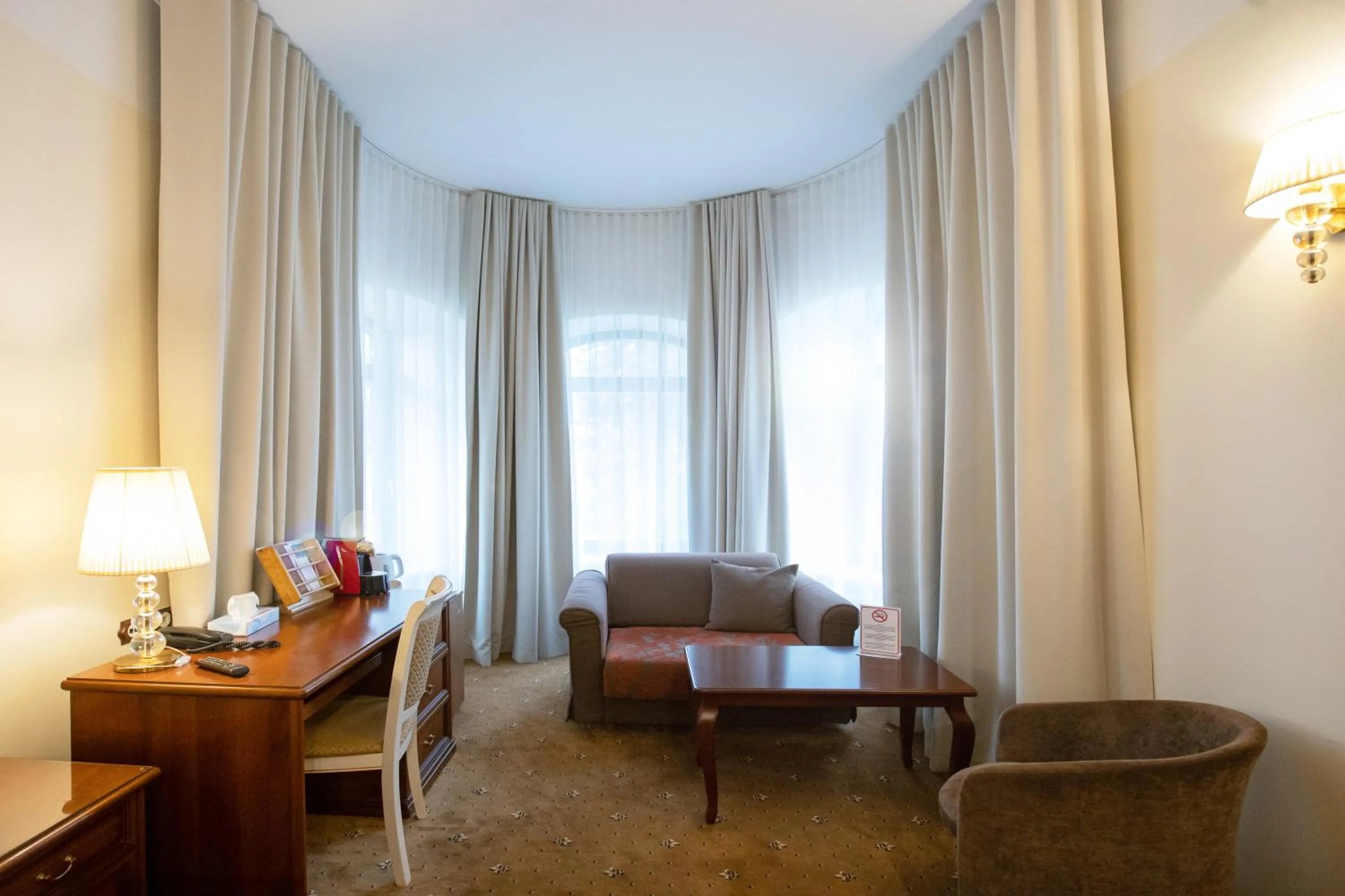 Seating area in Hotel St. Barbara