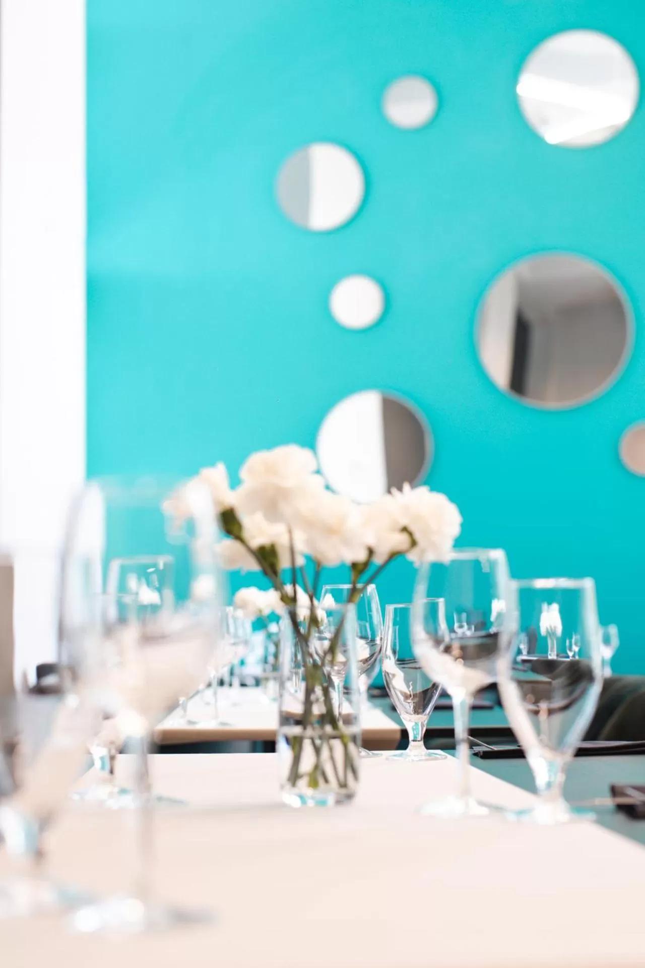 Restaurant/places to eat in Magnus Resort