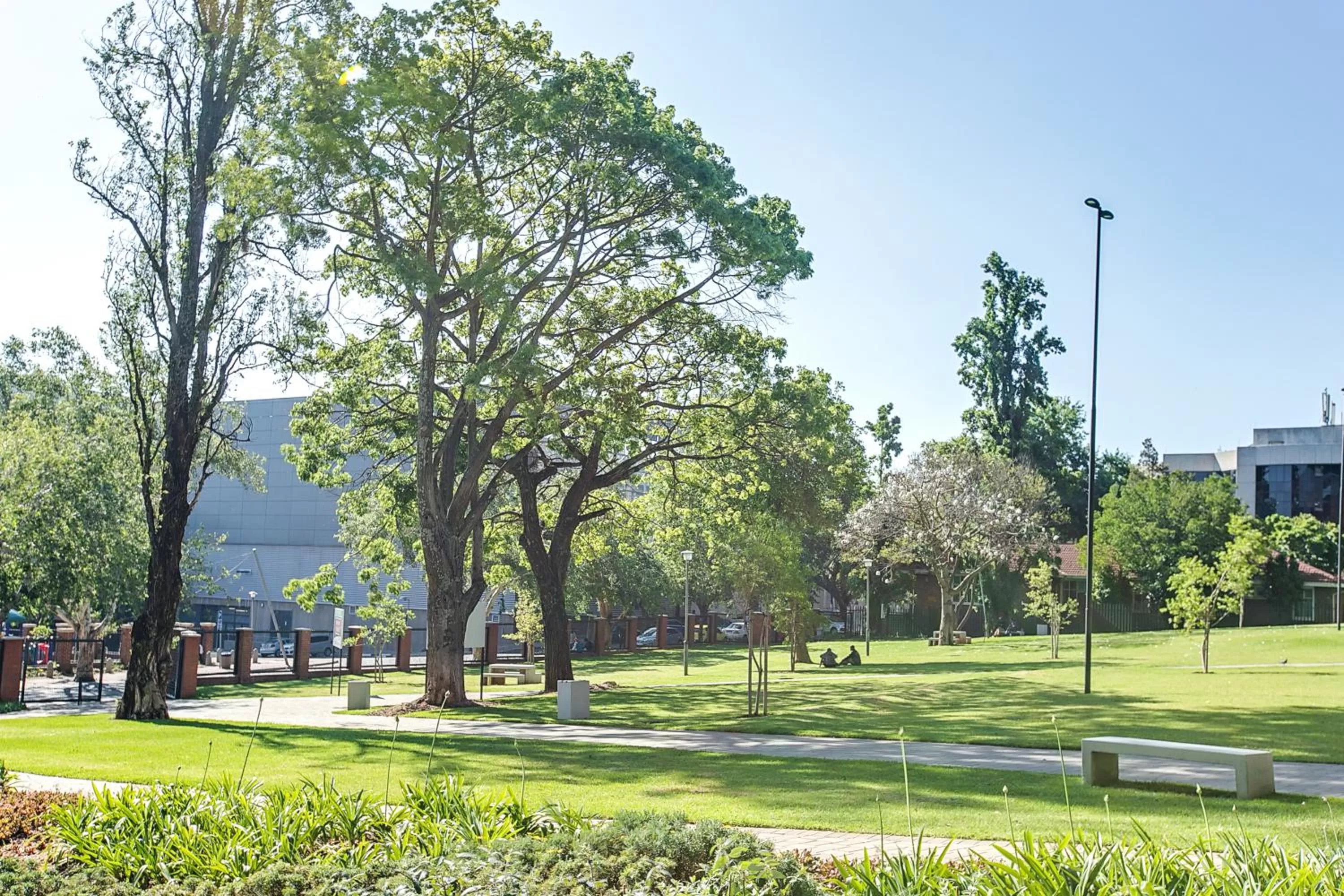 Garden in The Park Central Residence - WITH GENERATOR