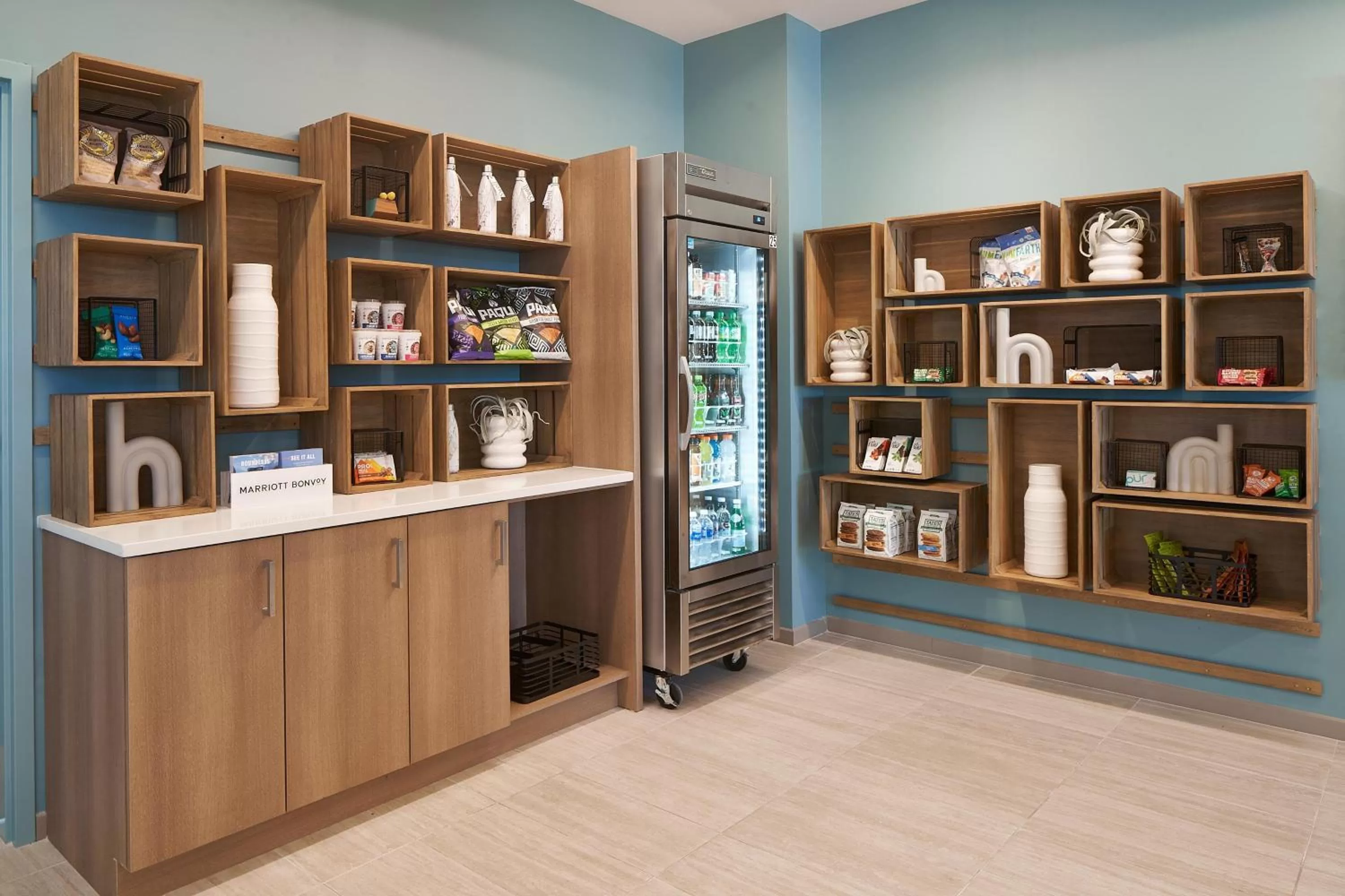 Restaurant/places to eat in Element by Westin Orlando International Drive