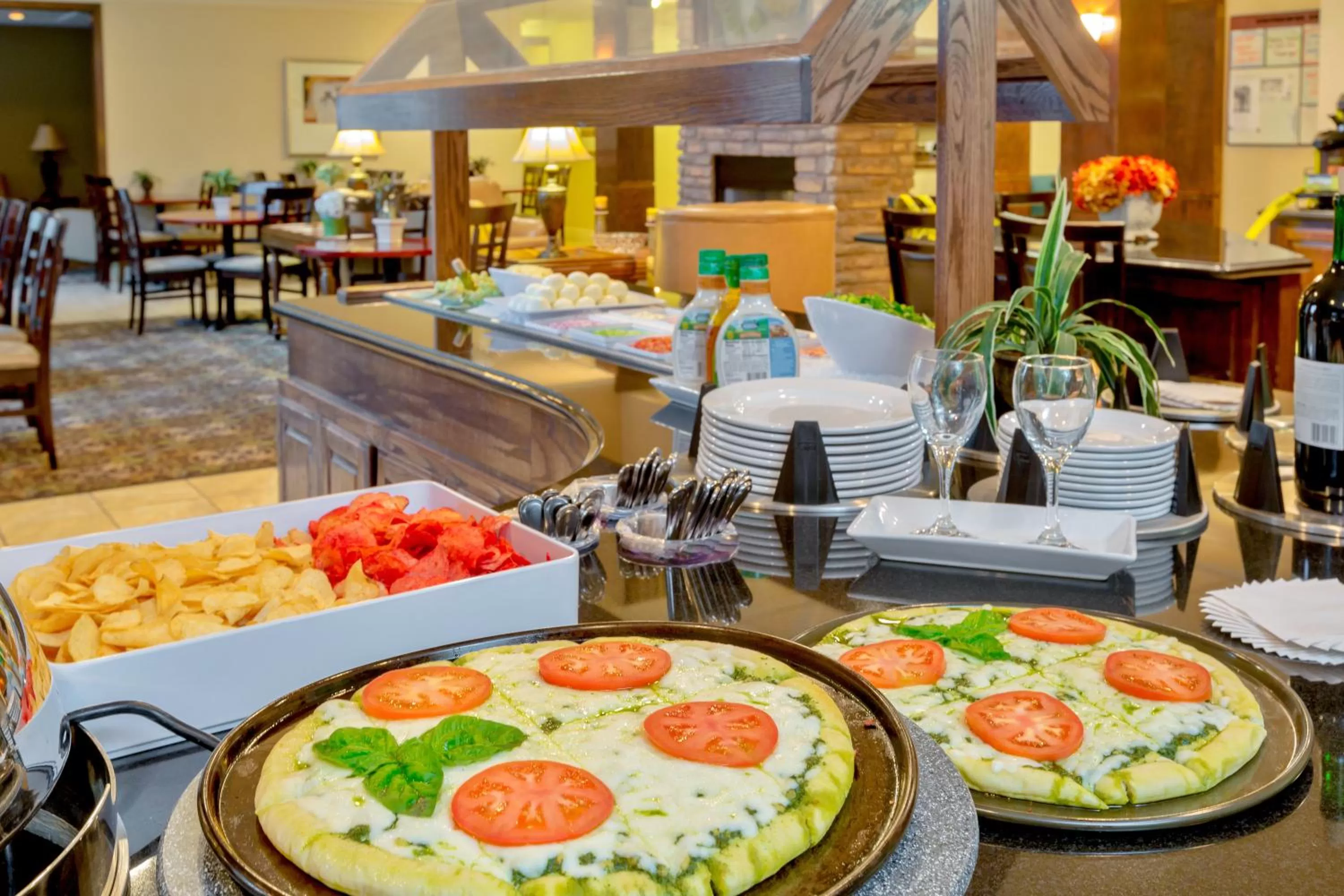 Restaurant/places to eat in Staybridge Suites McAllen by IHG