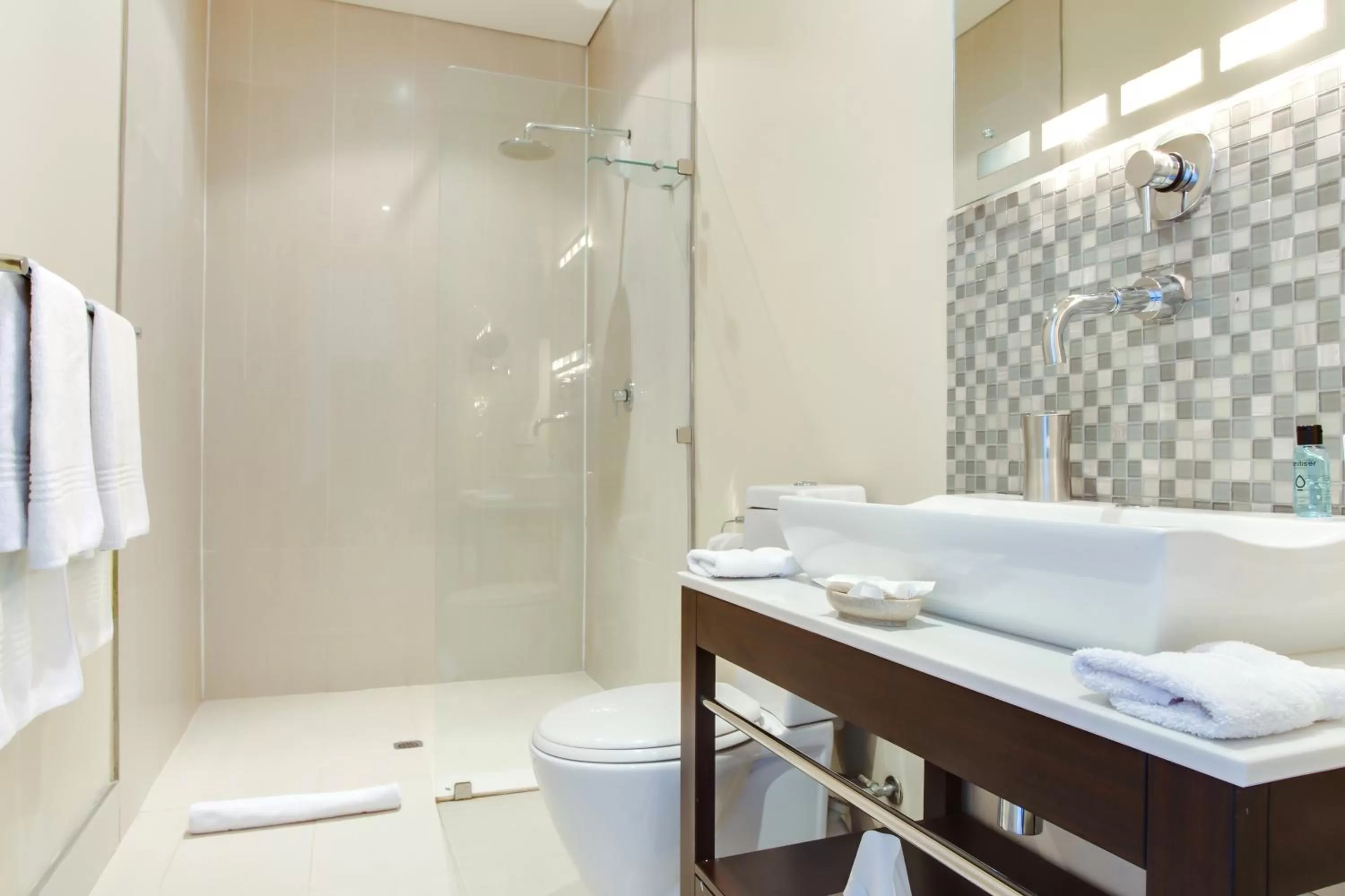 Shower in The One 8 Hotel in Green Point - Solar Power