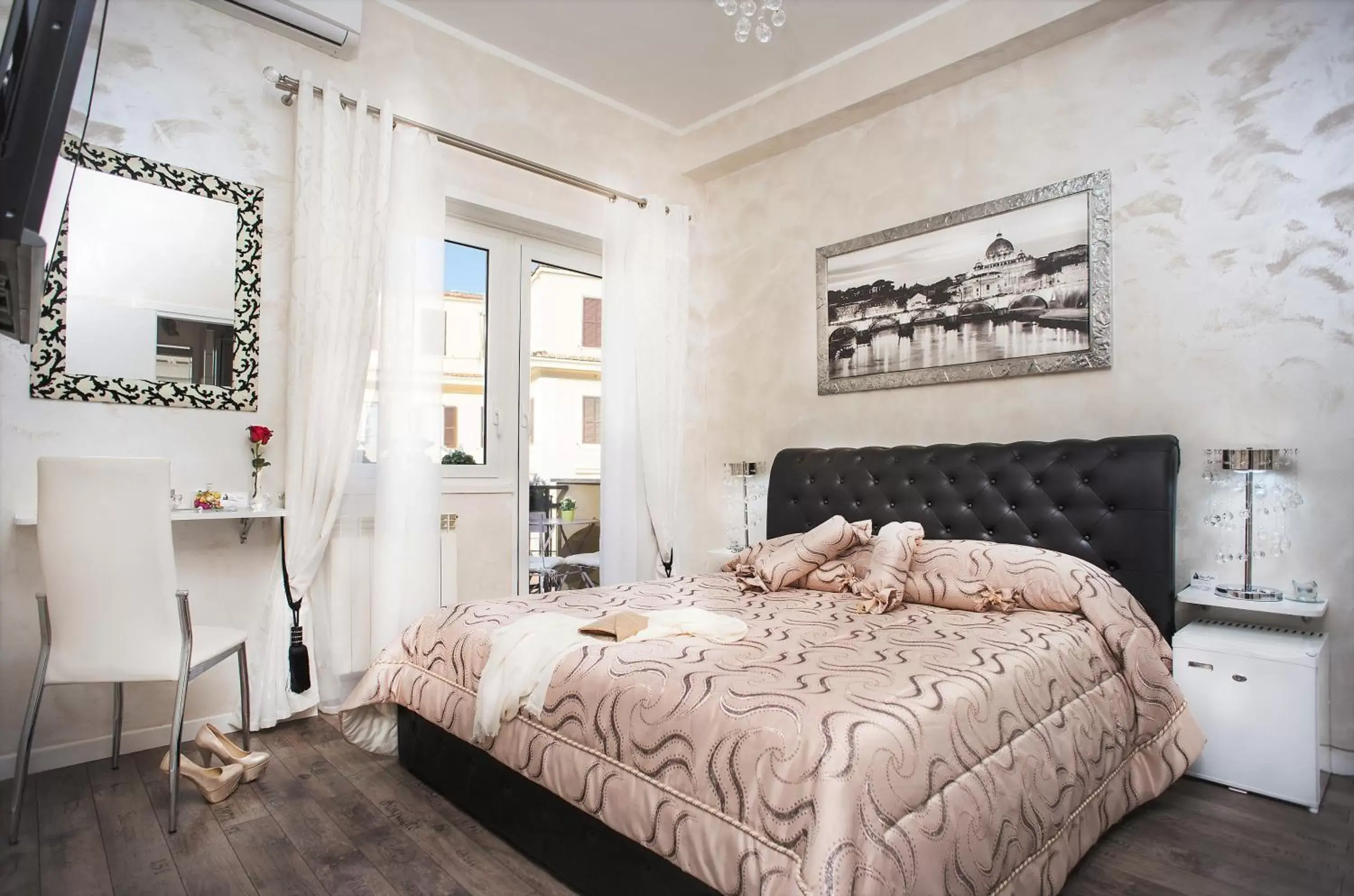 Apartment with Balcony in San Pietro Panoramic View Apartment with Balcony in San Pietro Panoramic View