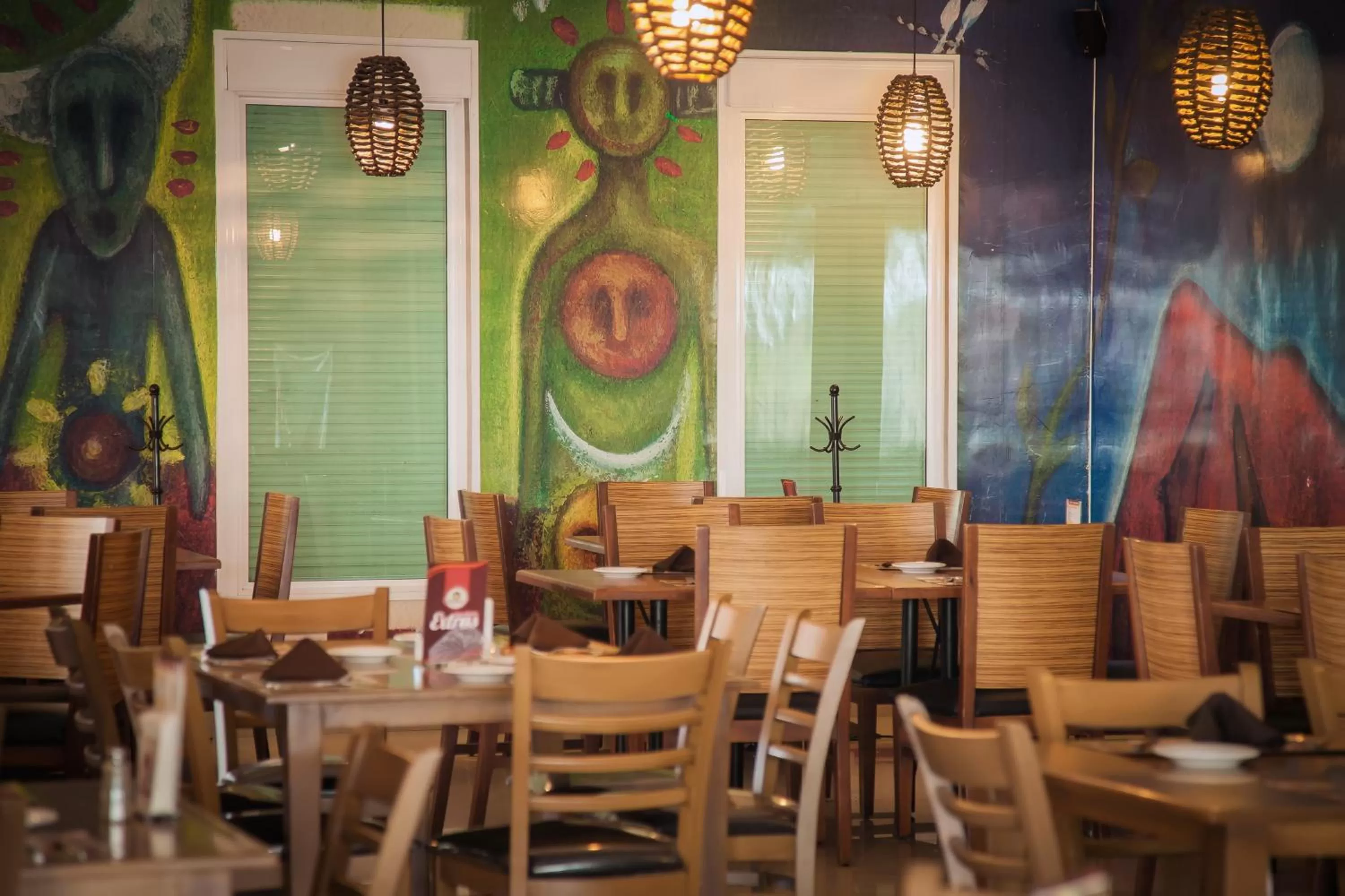 Restaurant/places to eat in Hotel Maioris La Paz