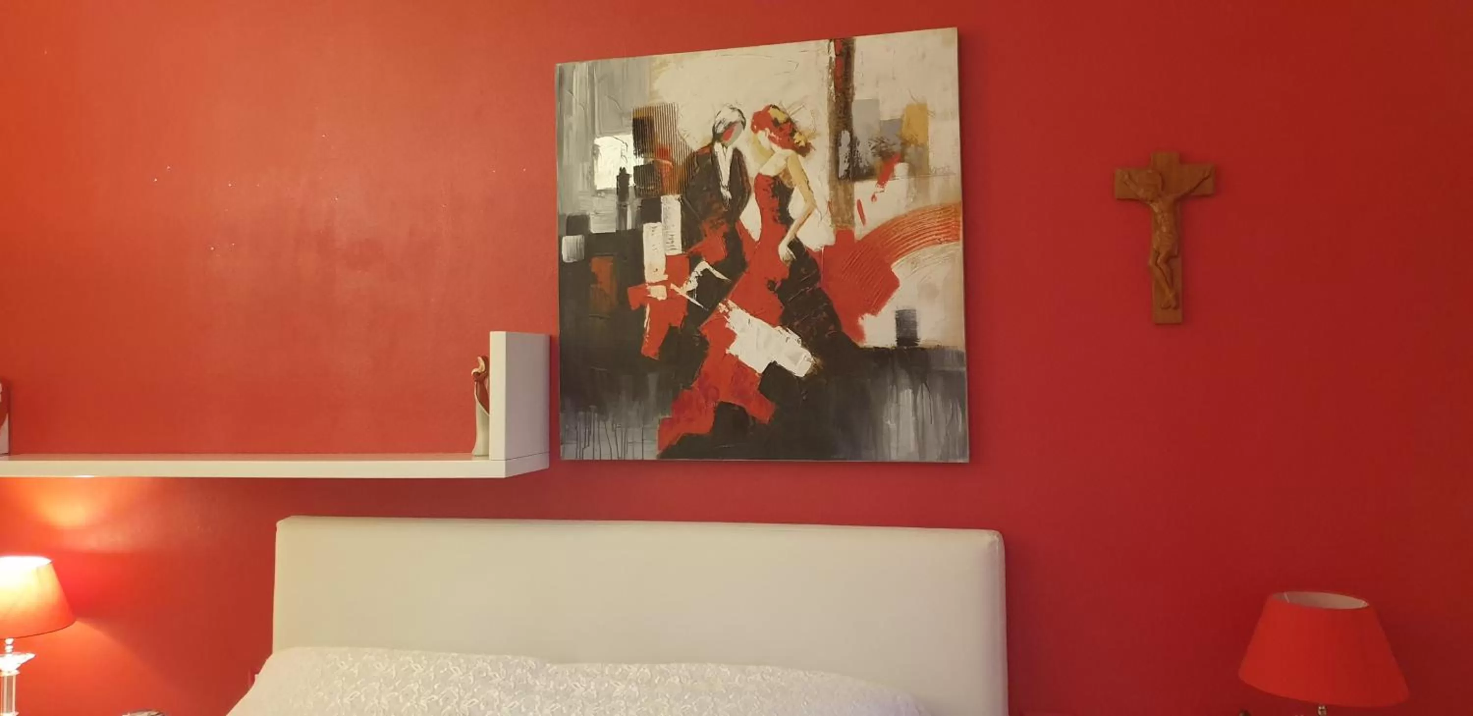 Decorative detail, Bed in Monteceneri 9 B&b