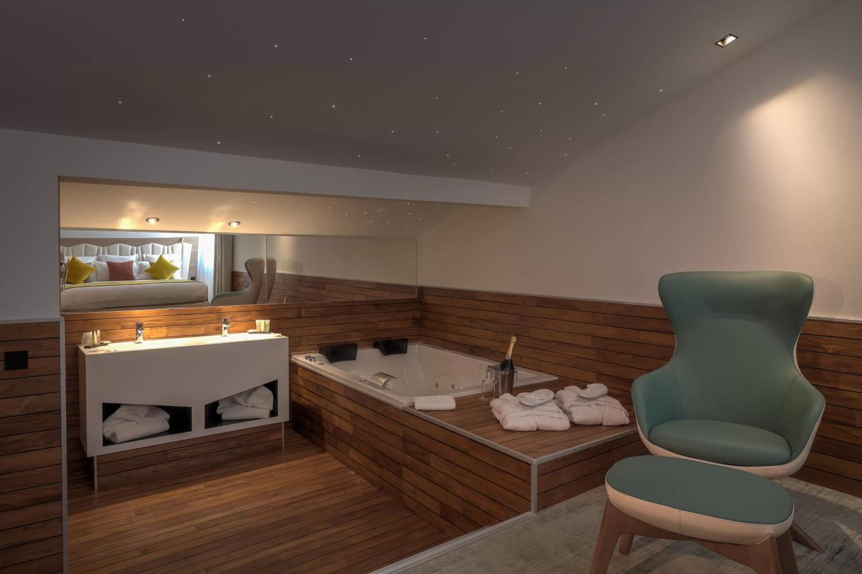 Bathroom in Best Western Plus Comedie Saint Roch