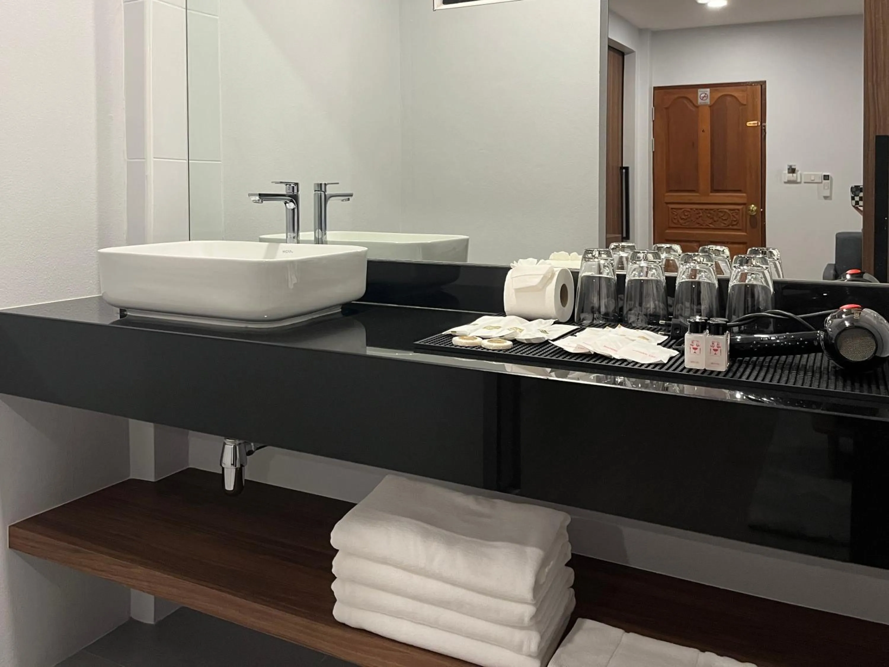 Bathroom in Rendezvous Oldtown Chiangmai