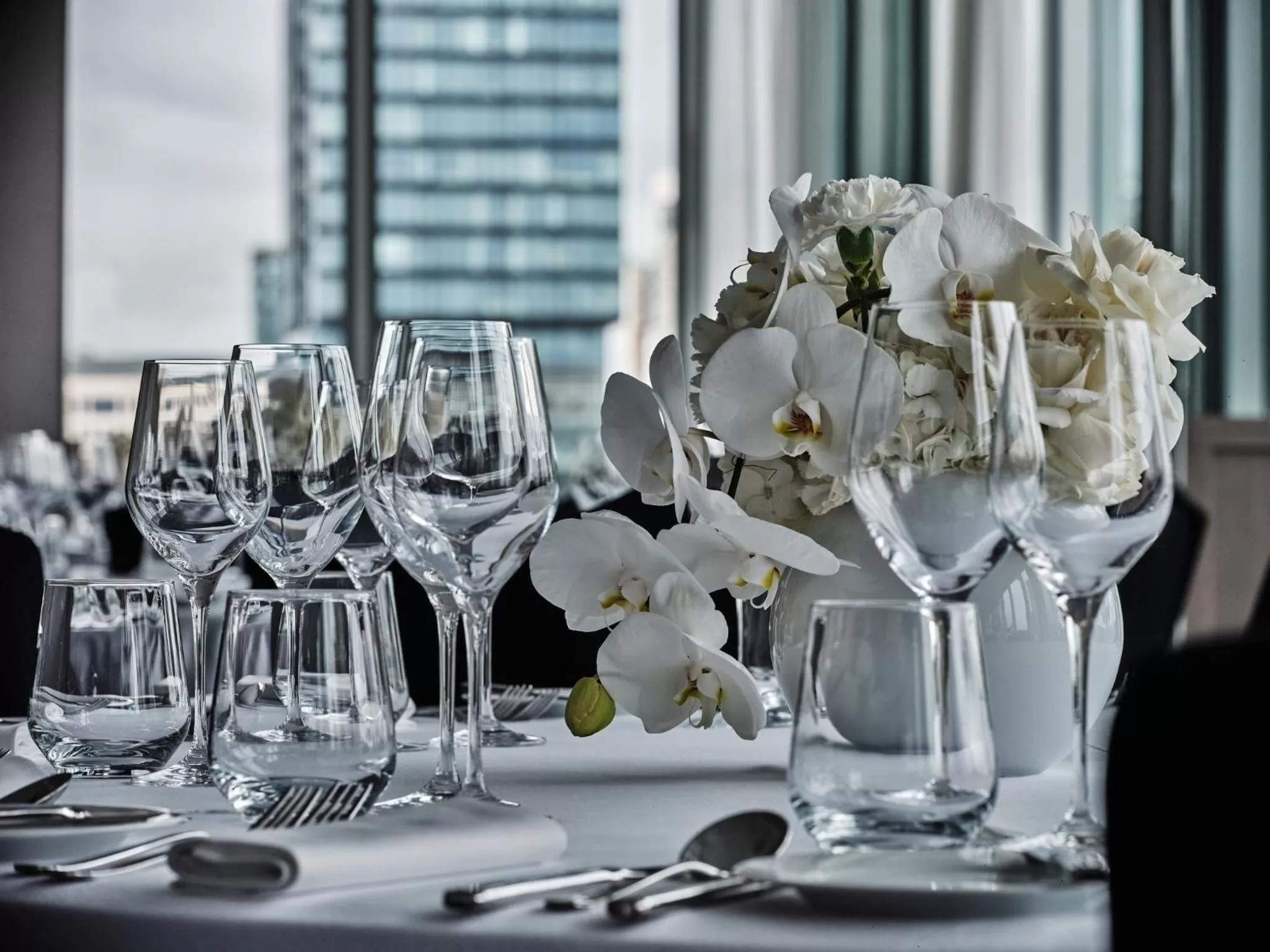 Meeting/conference room in InterContinental Warszawa by IHG