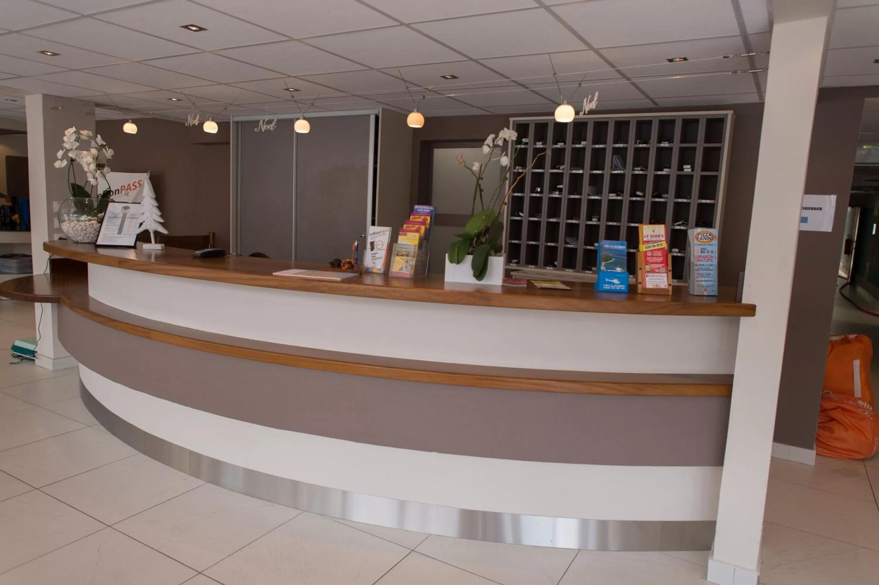 Lobby or reception in Hôtel Select - Réunion