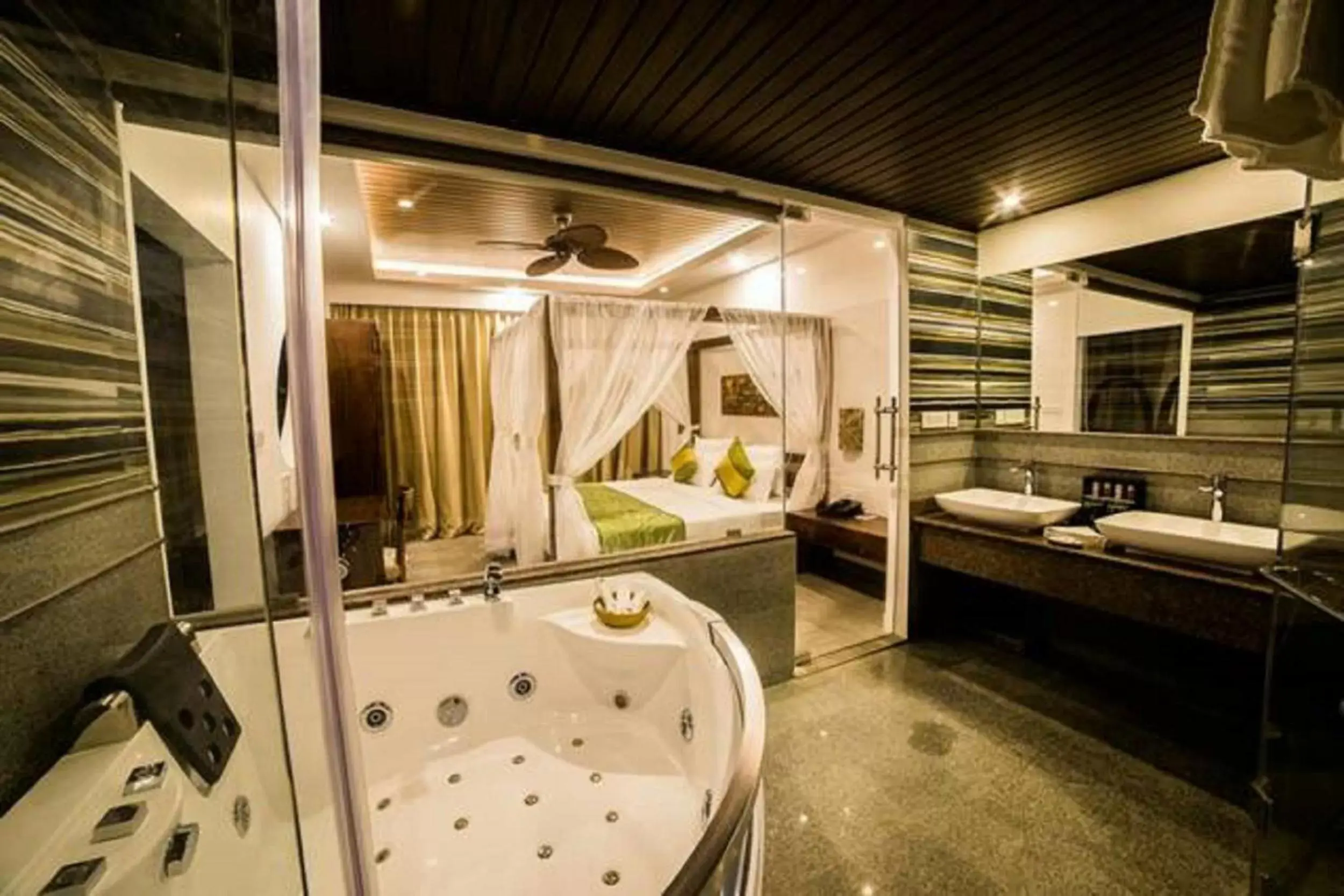 Presidential Suite in Elixir Hills Suites Resort and Spa Presidential Suite in Elixir Hills Suites Resort and Spa