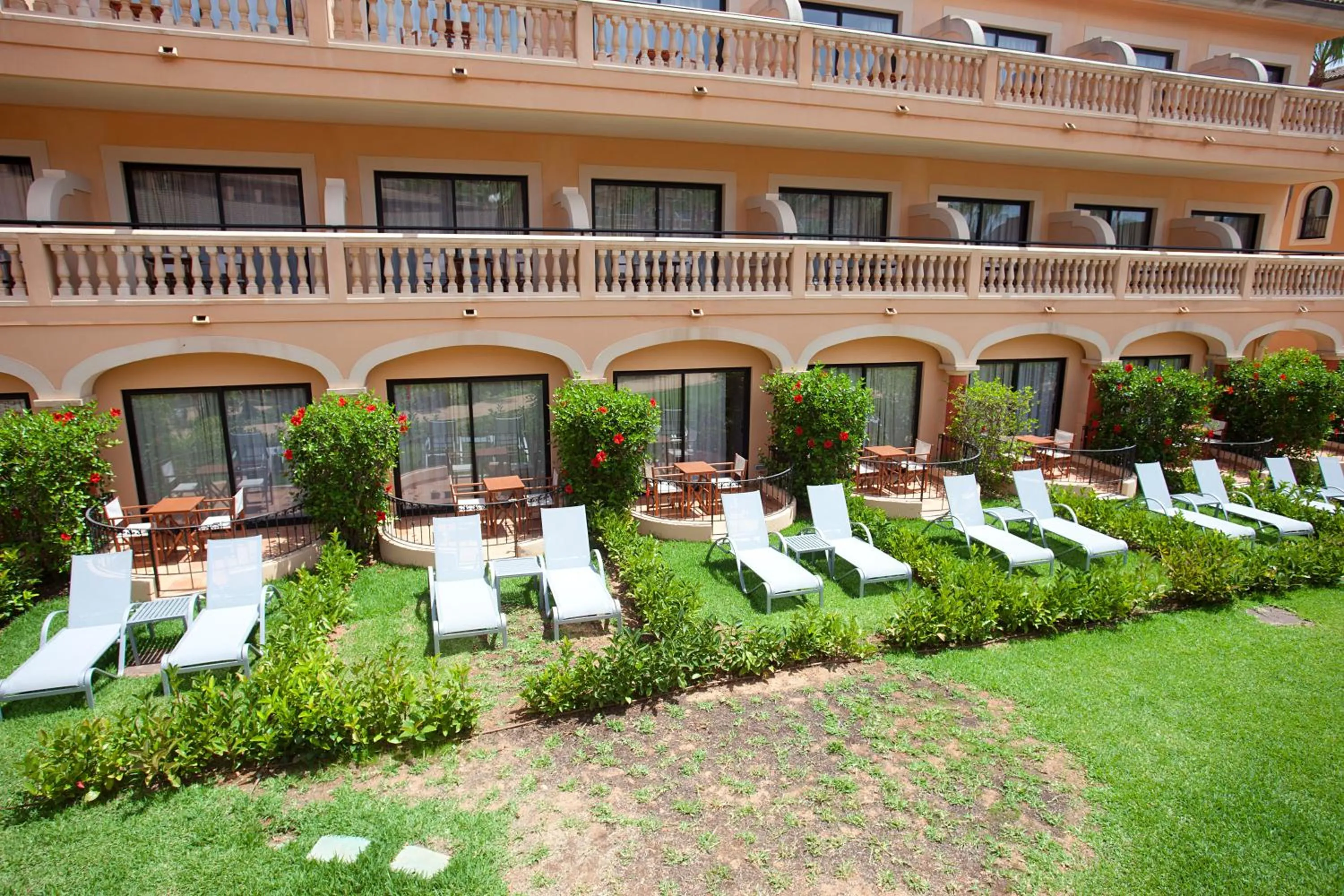 Garden in Mon Port Hotel & Spa