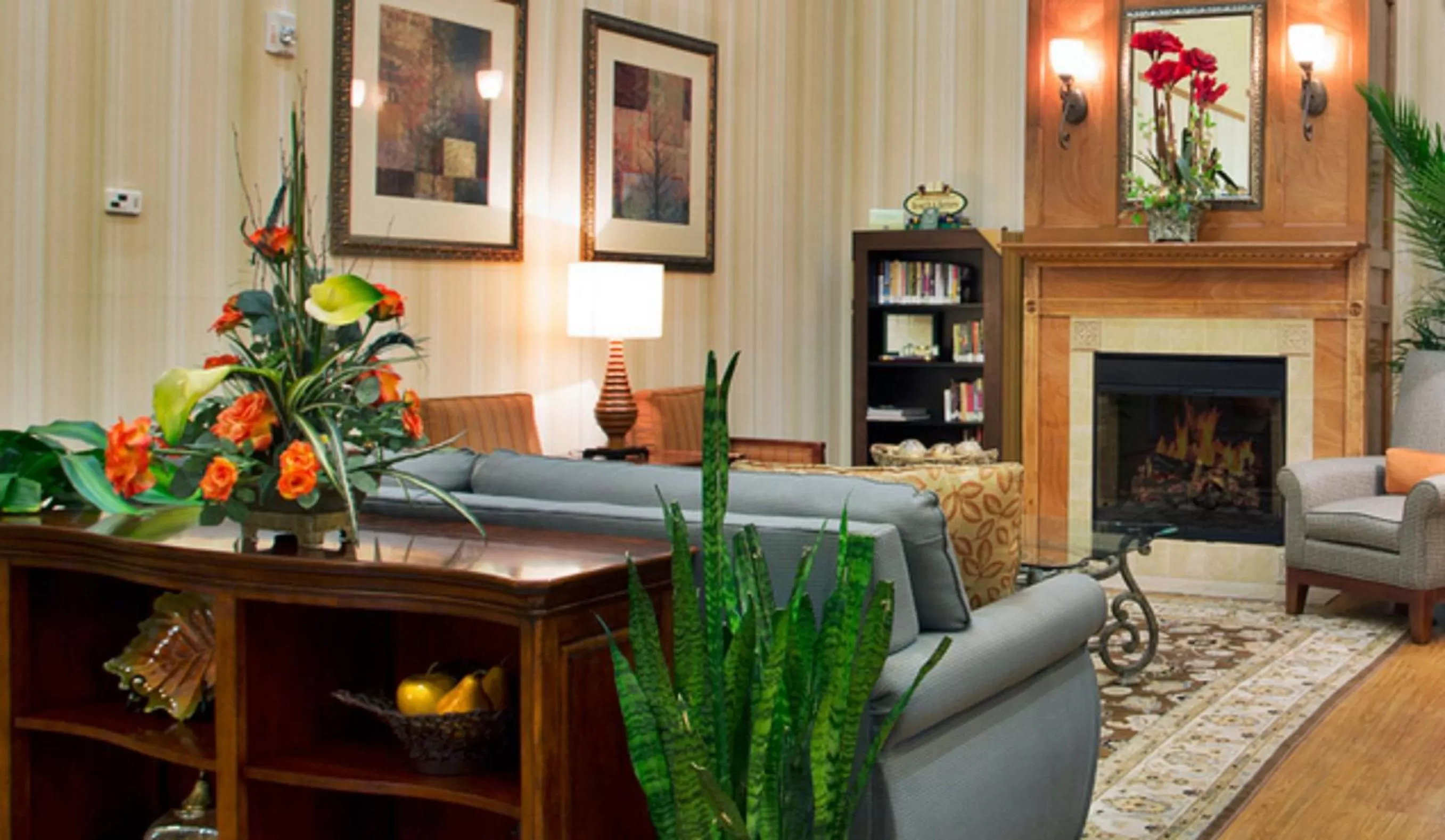 Decorative detail in Country Inn & Suites by Radisson, Pineville, LA