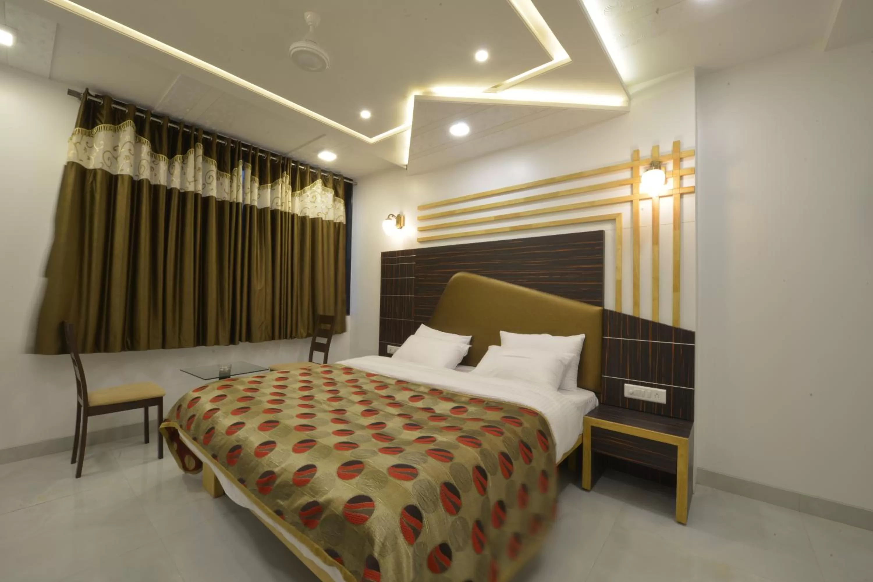 Bed in Hotel JP International