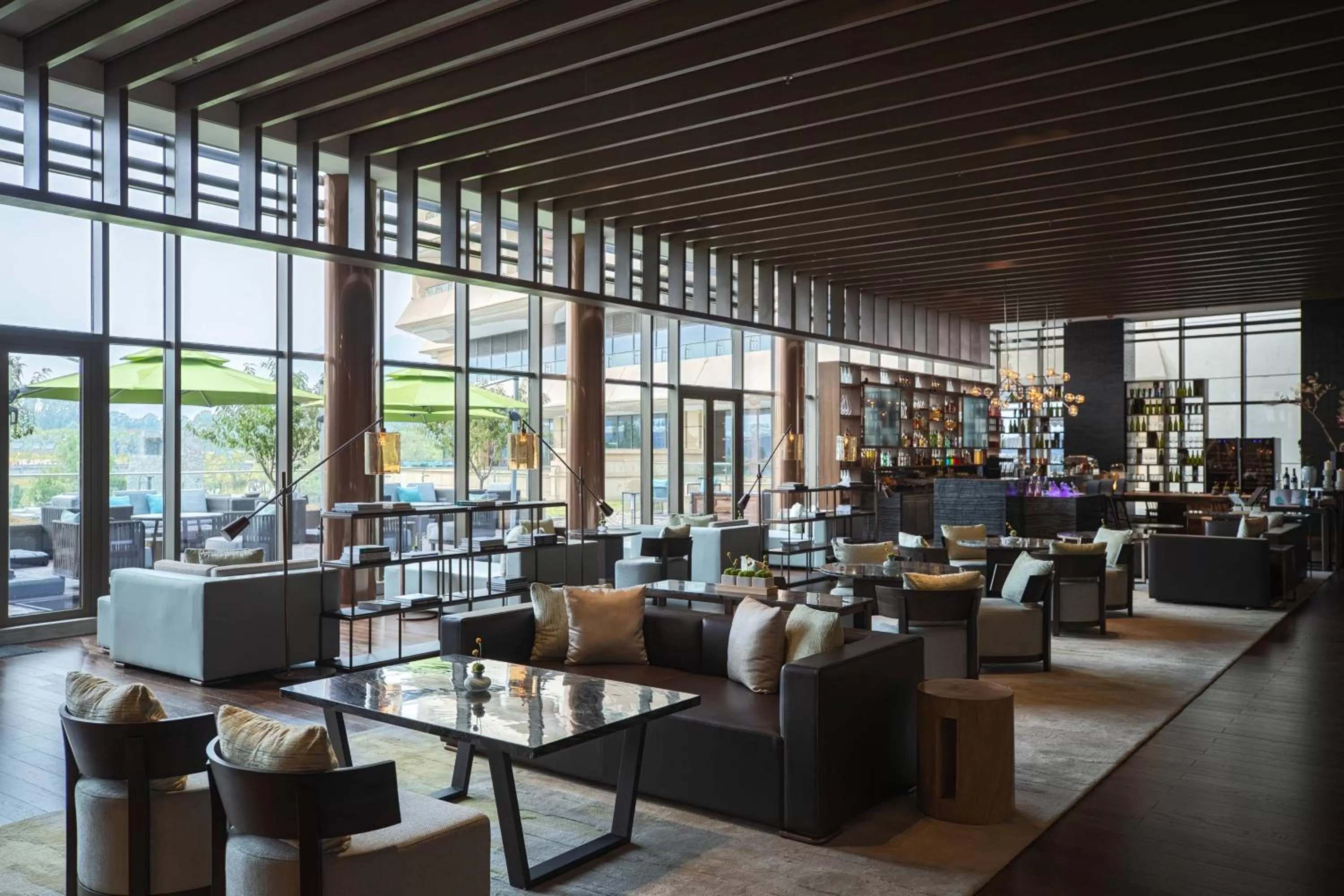 Lounge or bar in Beijing Marriott Hotel Changping