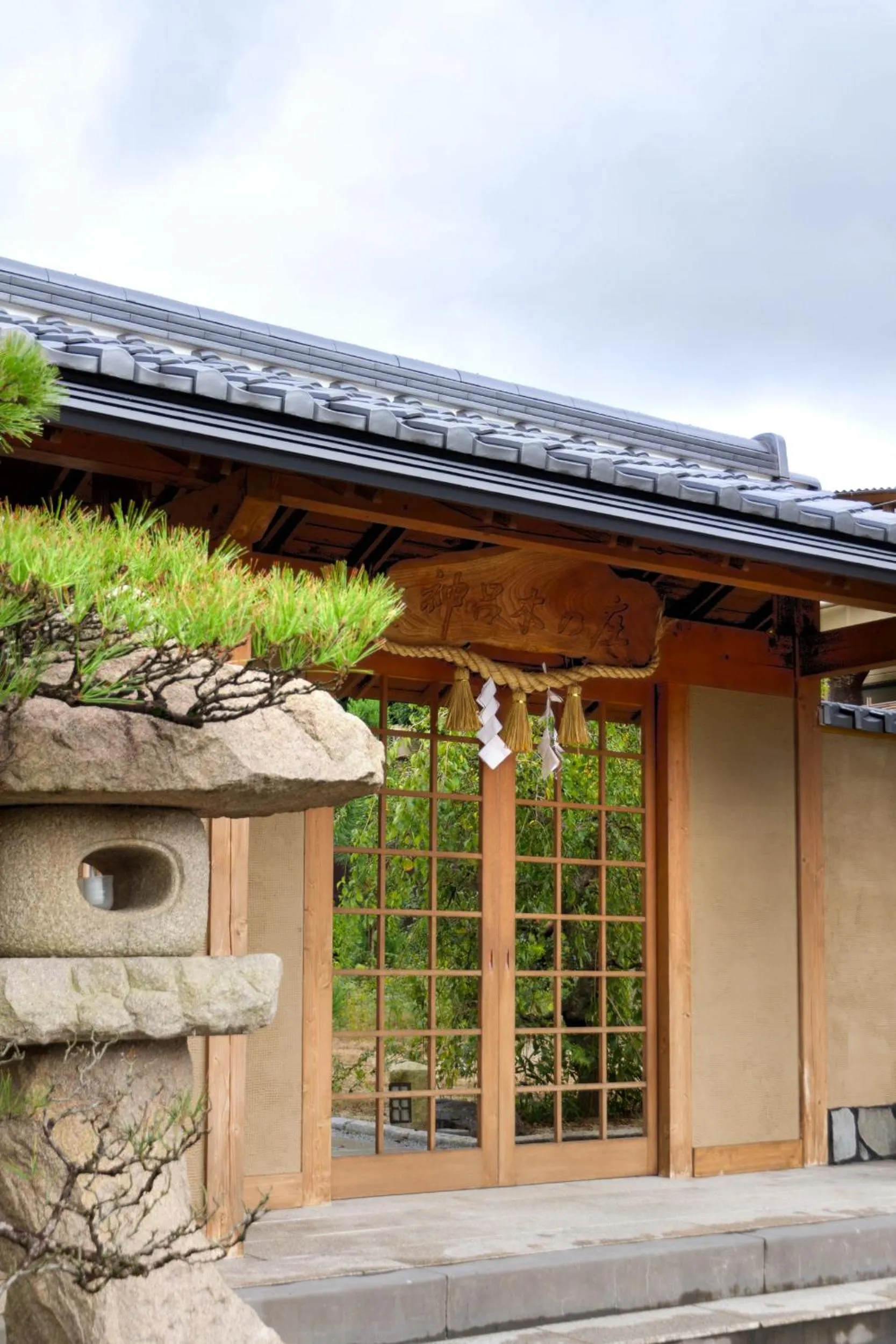 Facade/entrance in Ryokan Shinsen
