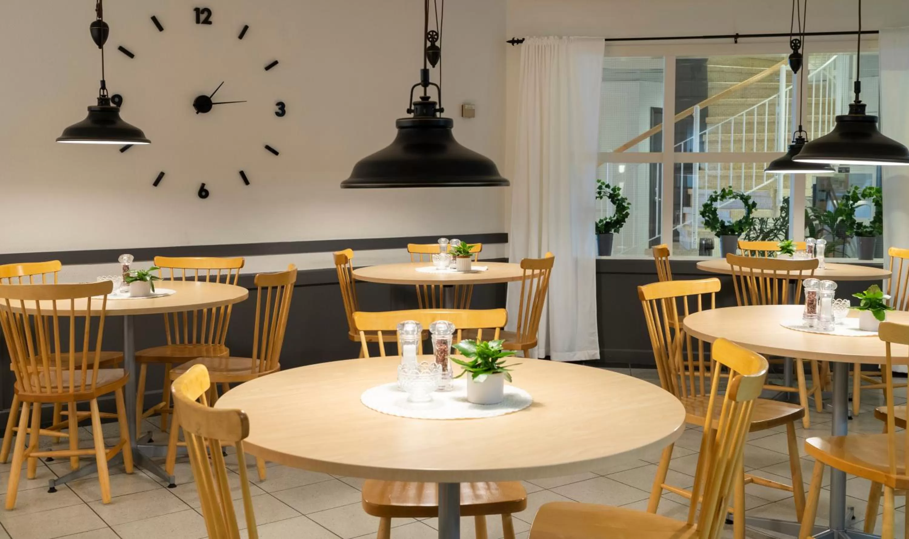 Restaurant/places to eat in Hotell Vilja