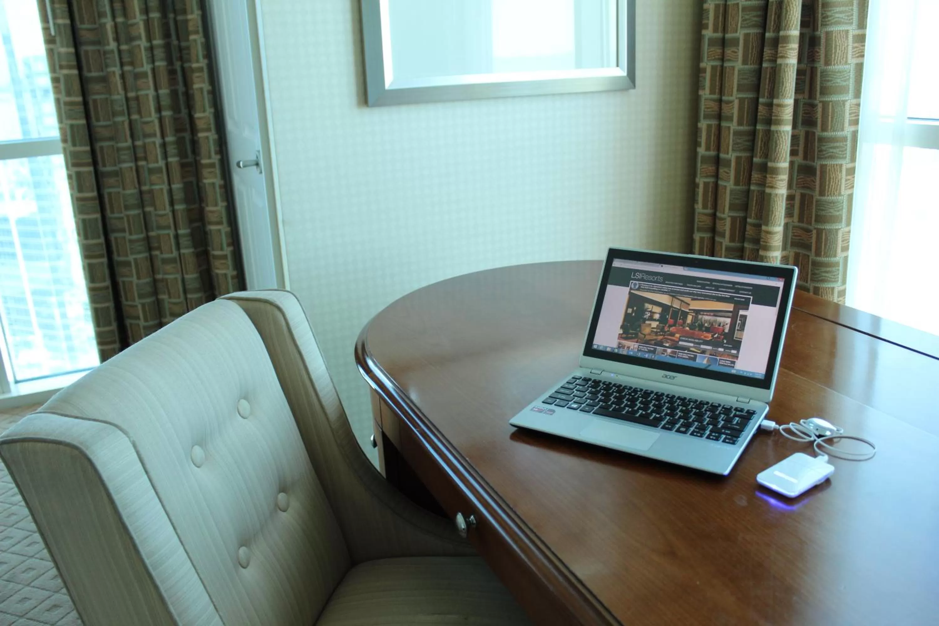 hair dresser in Luxury Suites International at The Signature