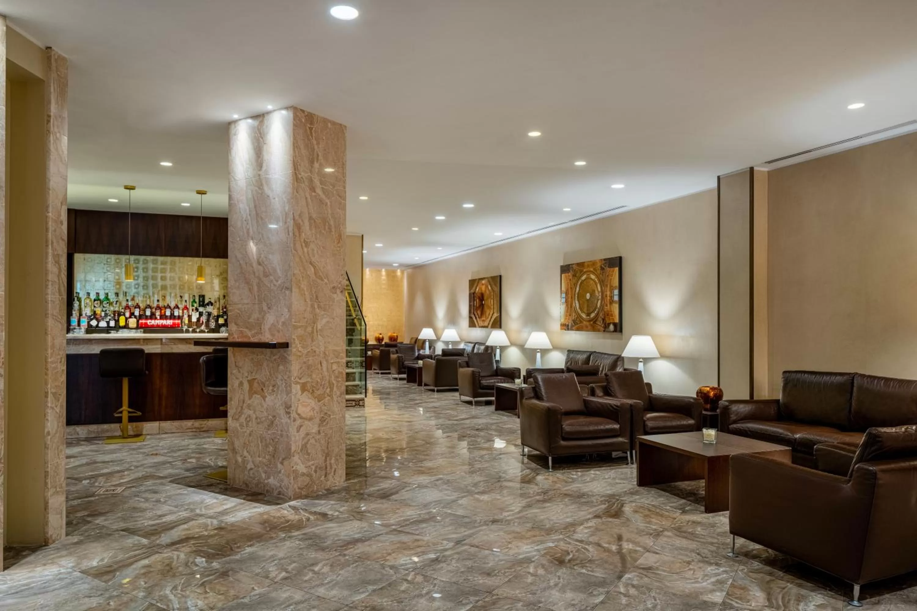 Lounge or bar in UNA Hotels Galles Milano