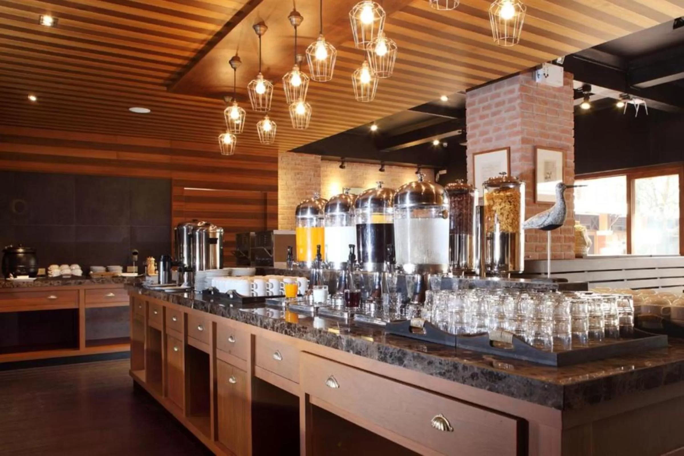 Property building in Rambuttri Village Plaza