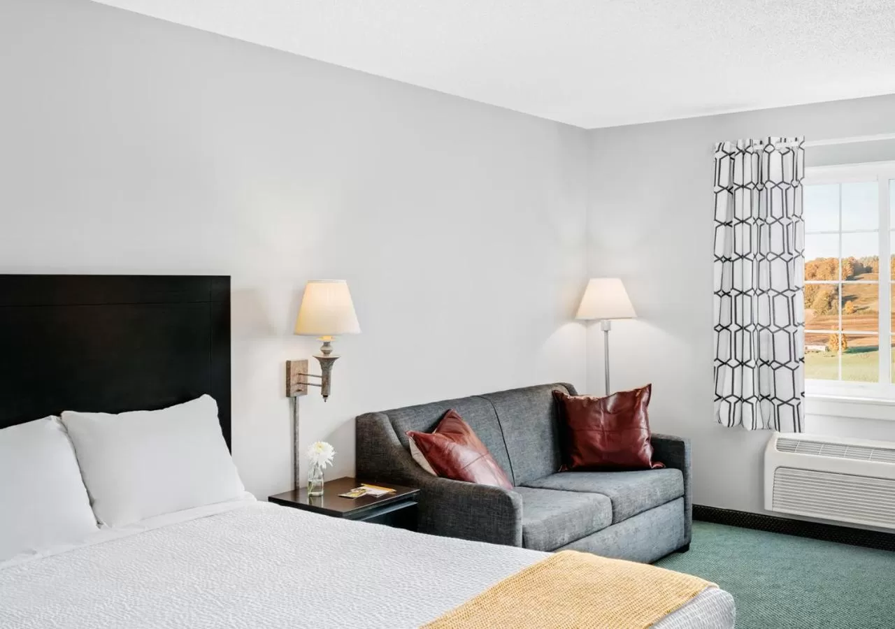 Bedroom, Bed in Hotel One75