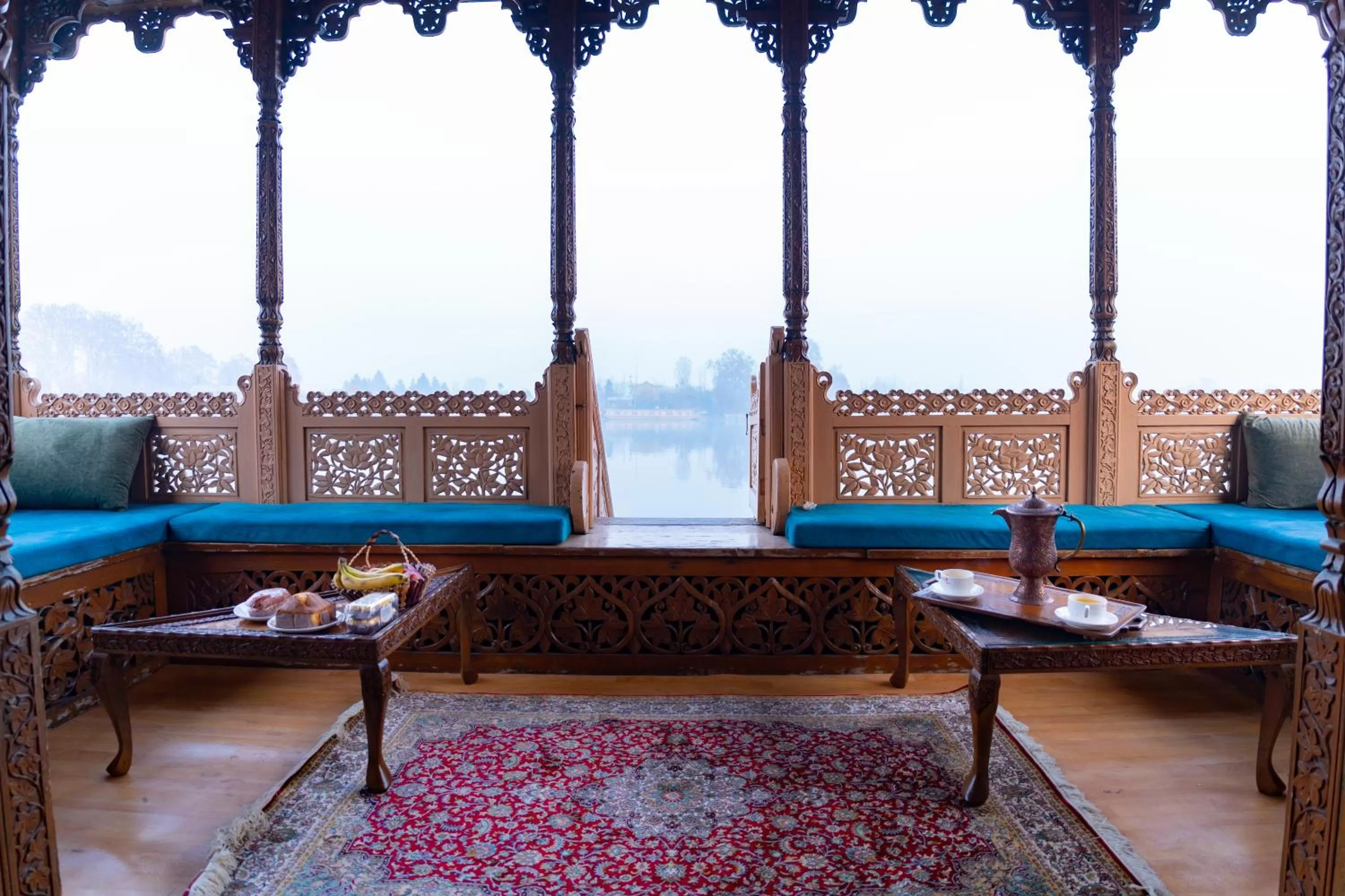 Seating area in Wangnoo Heritage Houseboats
