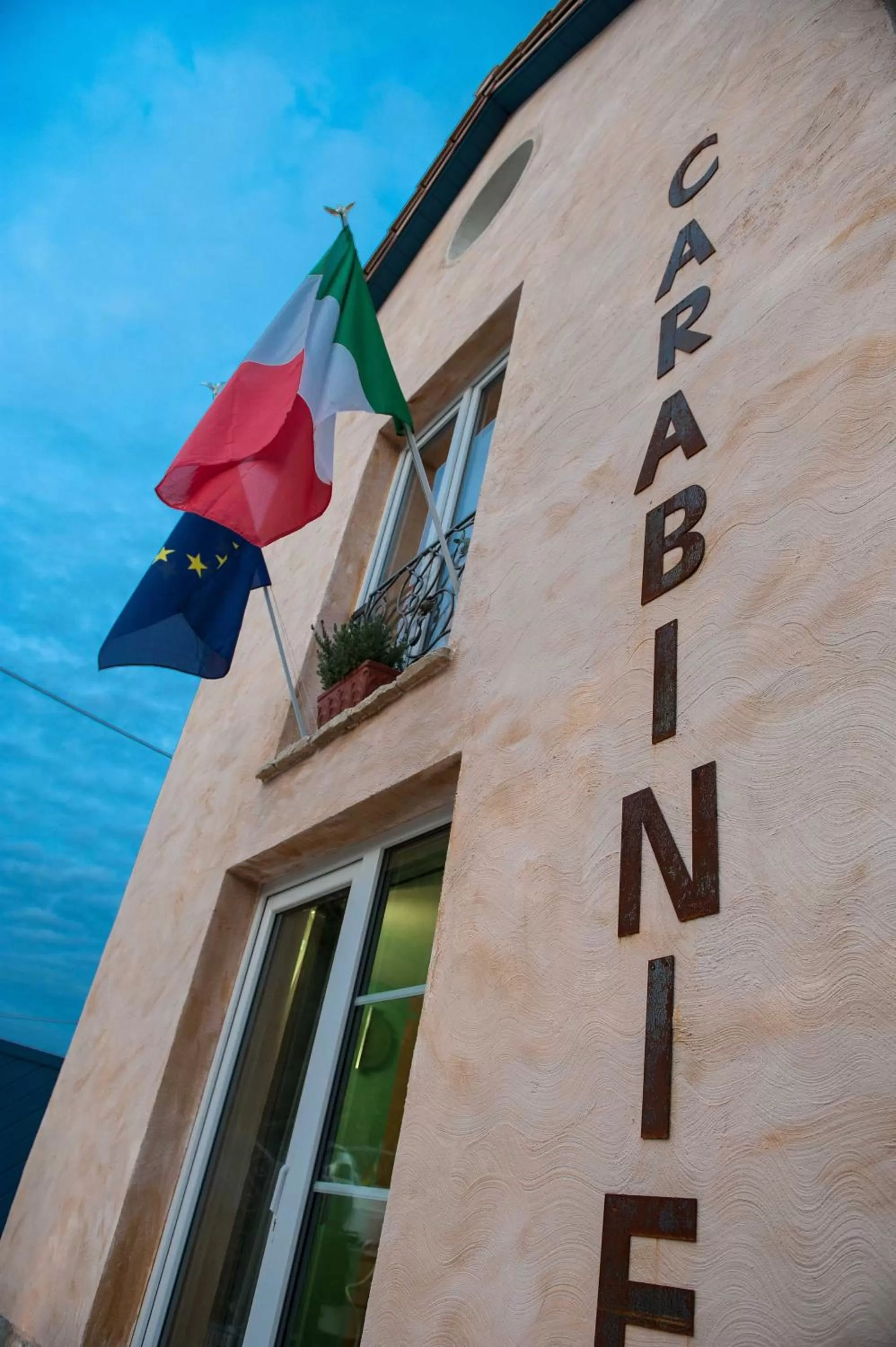 Property building in Casa dei Carabinieri