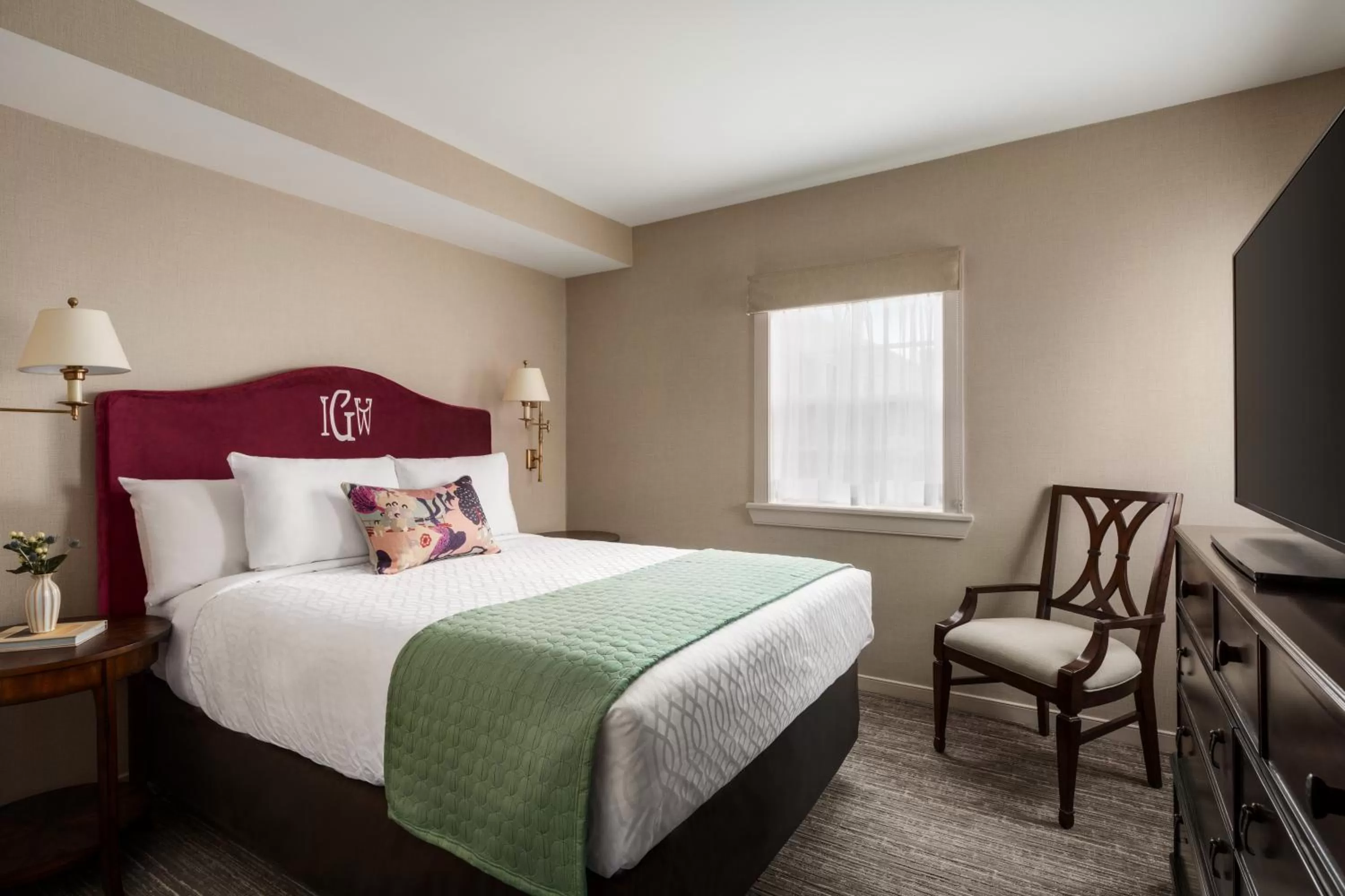 Bedroom, Bed in The Glidden House