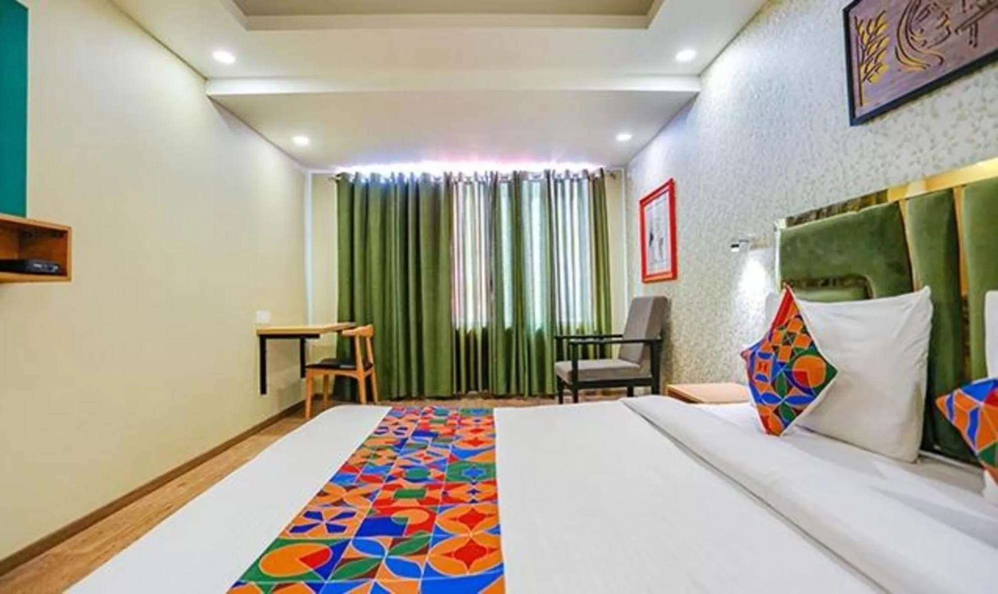 Bed in FabHotel Aerosky Grand