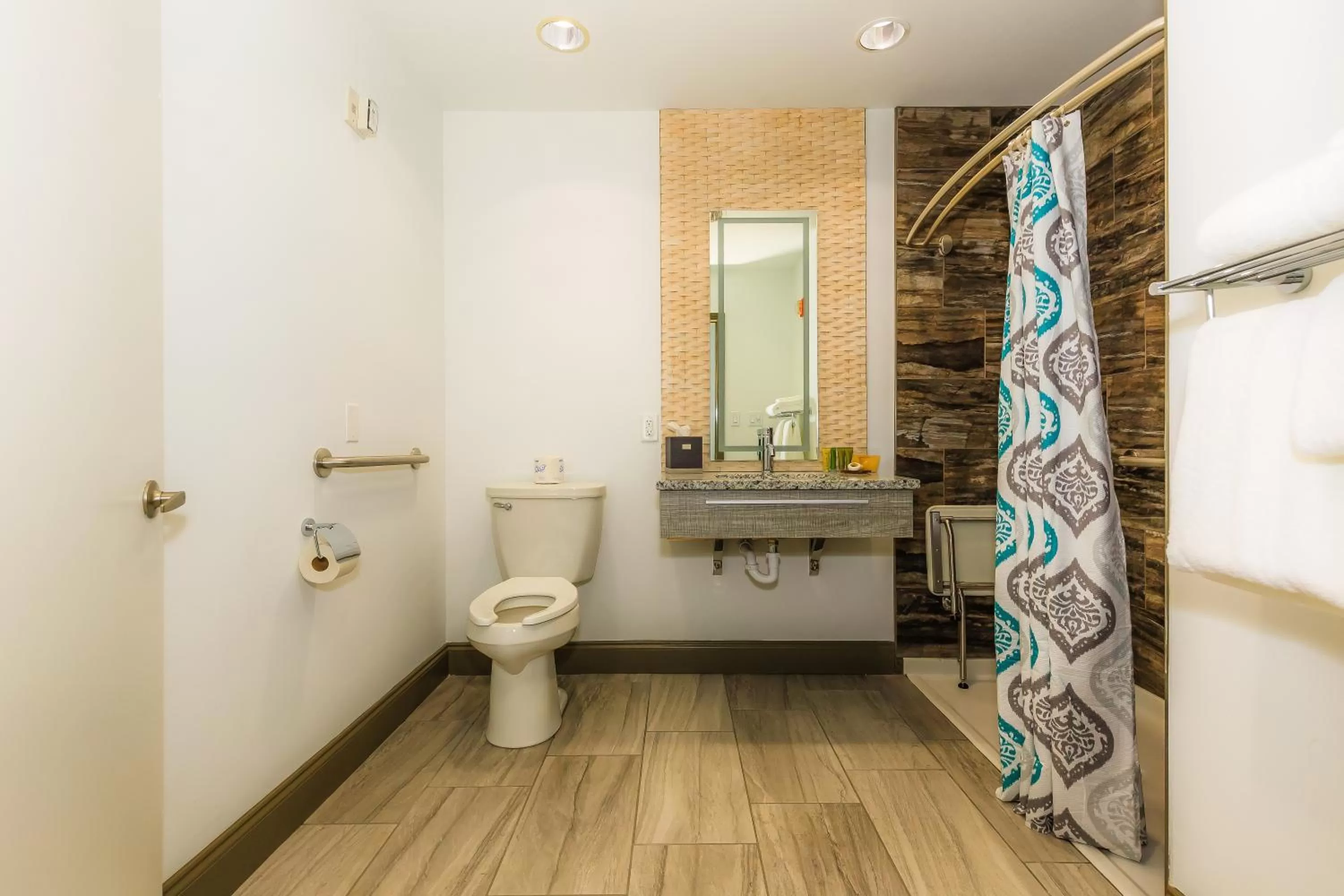 Regalia Hotel & Conference Center