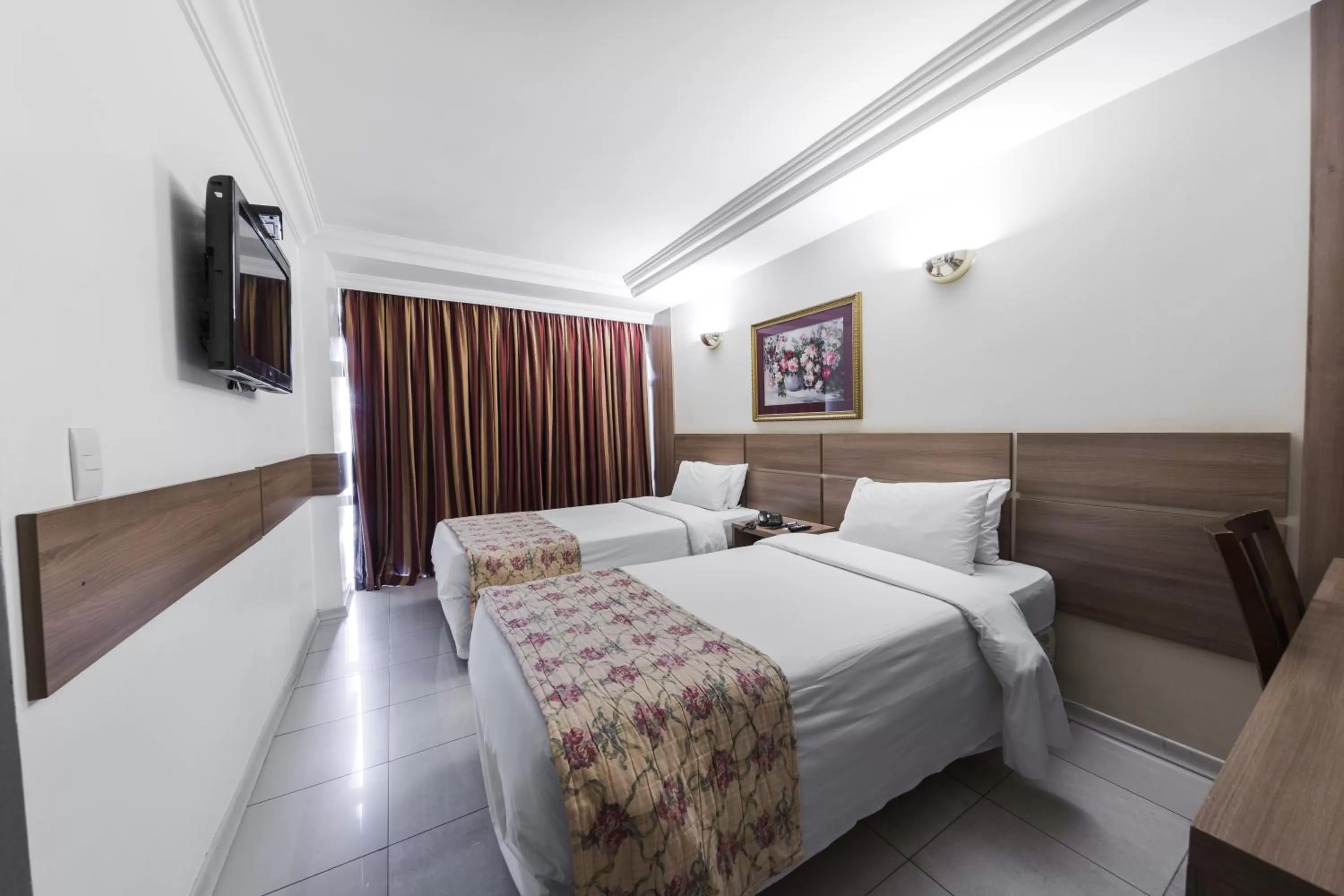 Bed in Phenícia Bittar Hotel