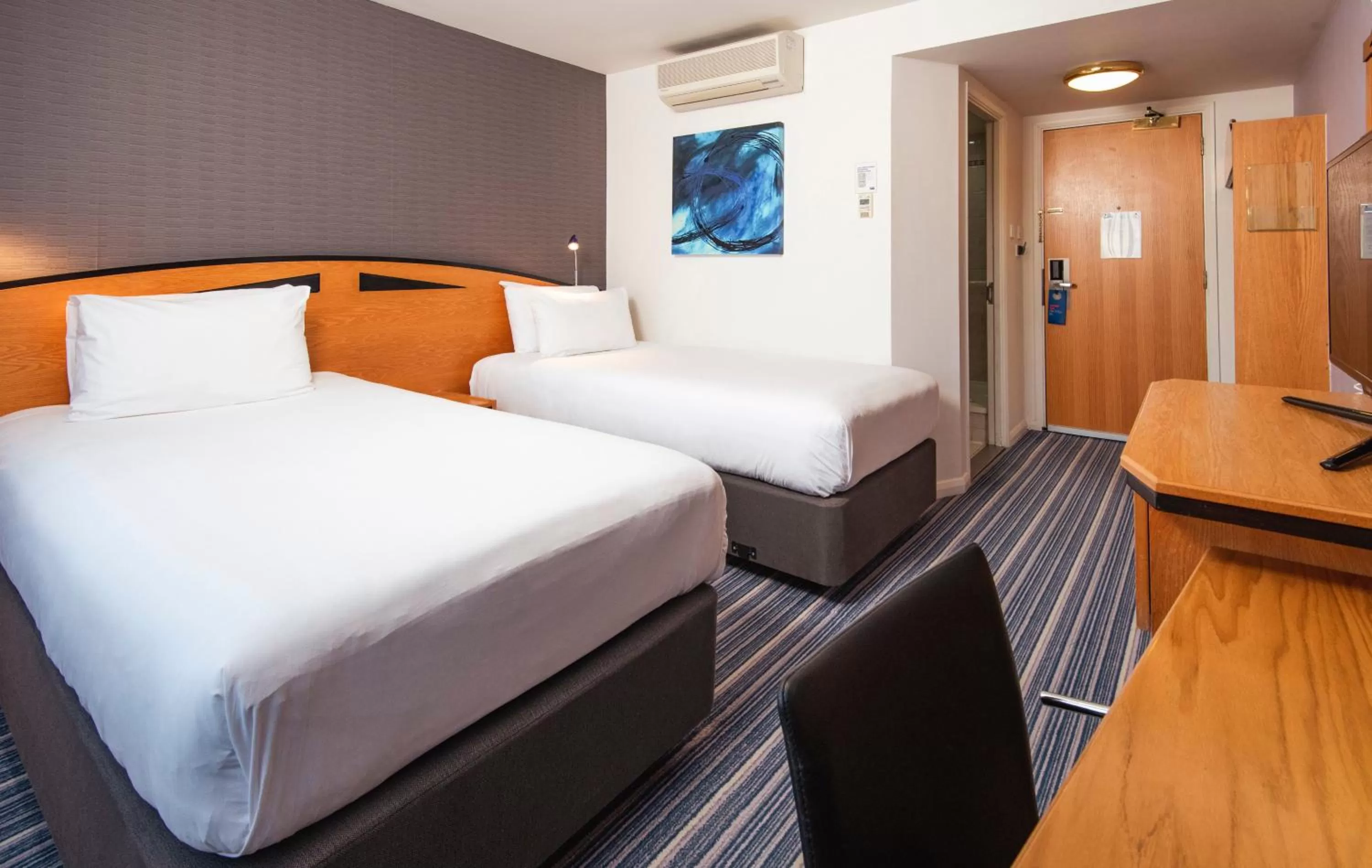 Bedroom, Bed in Holiday Inn Express Bristol City Centre by IHG
