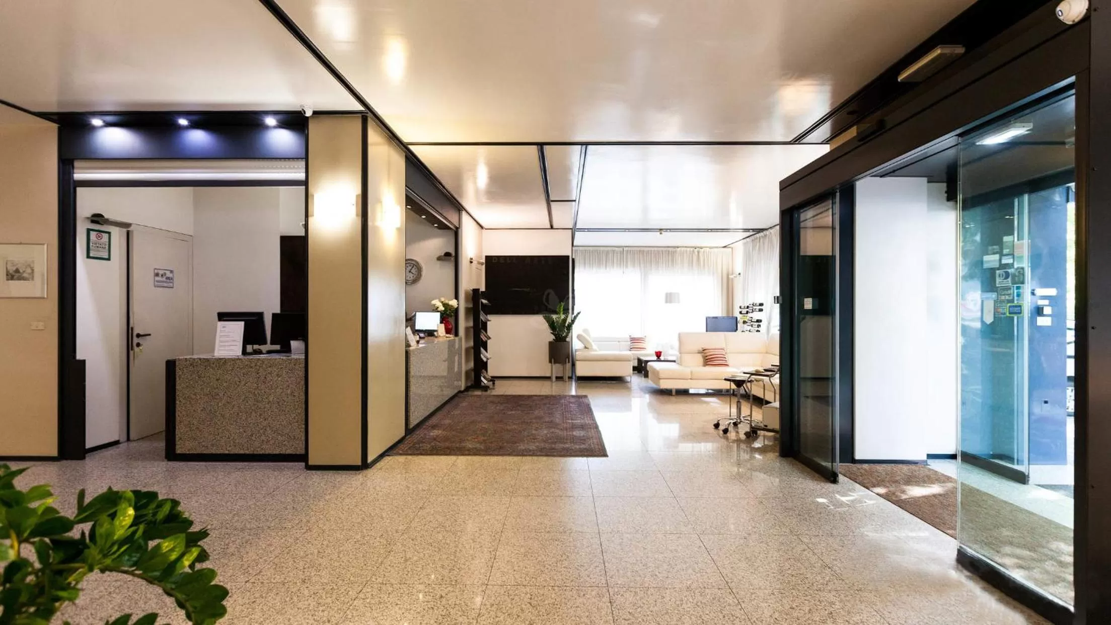 Lobby or reception in Hotel Lis