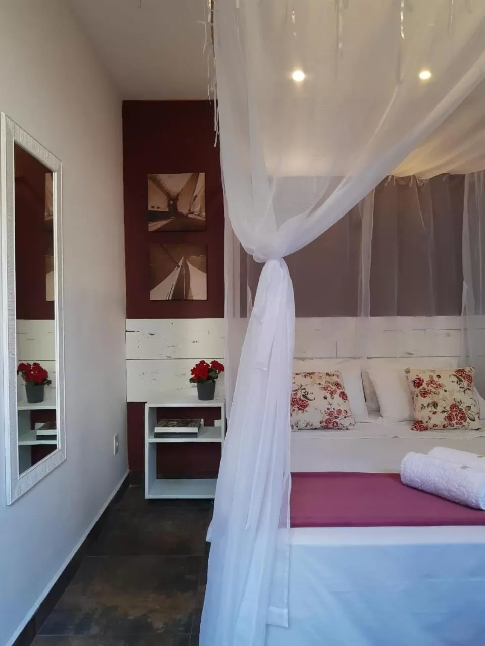 Bed in Magias de Paraty Ecopousada