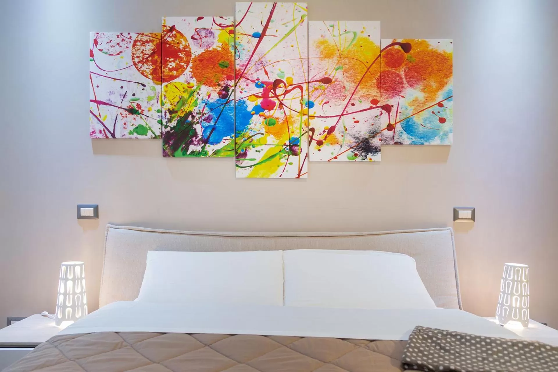 Bedroom, Bed in Donna Gina