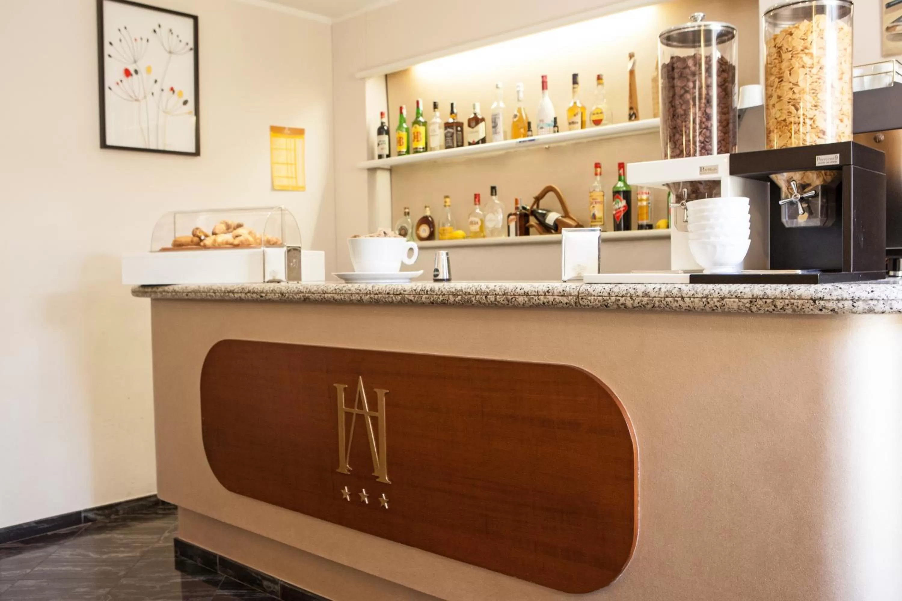 Lounge or bar in Hotel Adriano