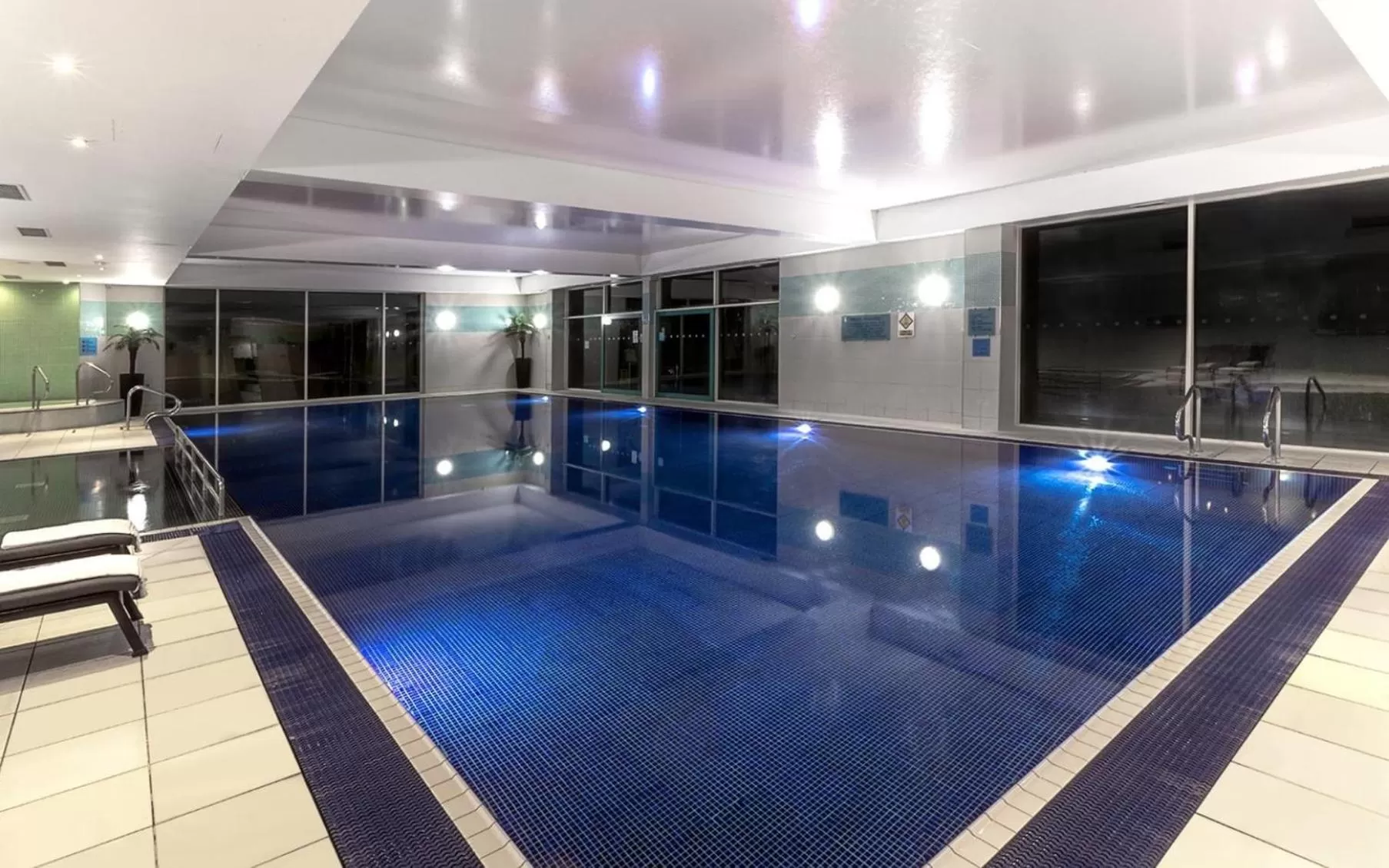 Swimming pool in Crowne Plaza Marlow by IHG