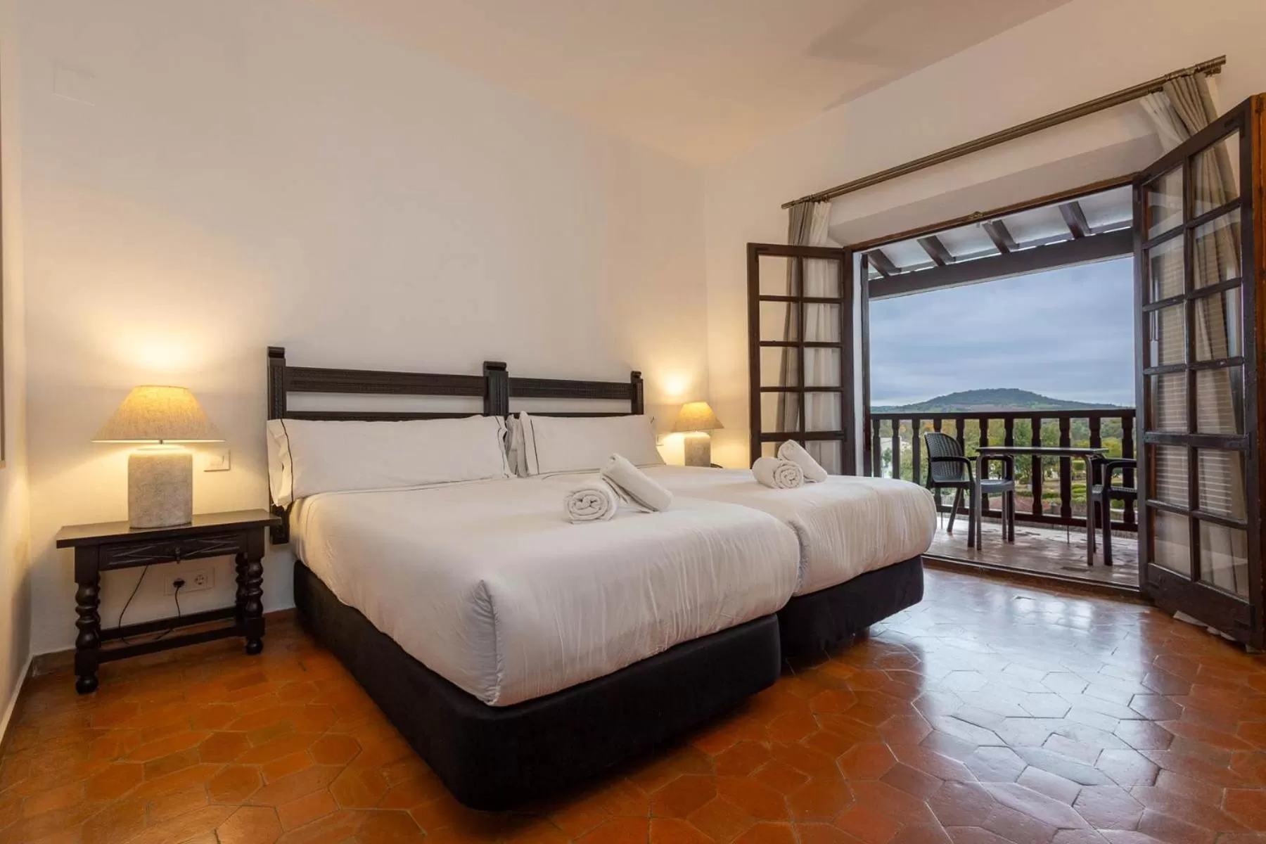 Bedroom, Bed in Hotel Tugasa Las Truchas