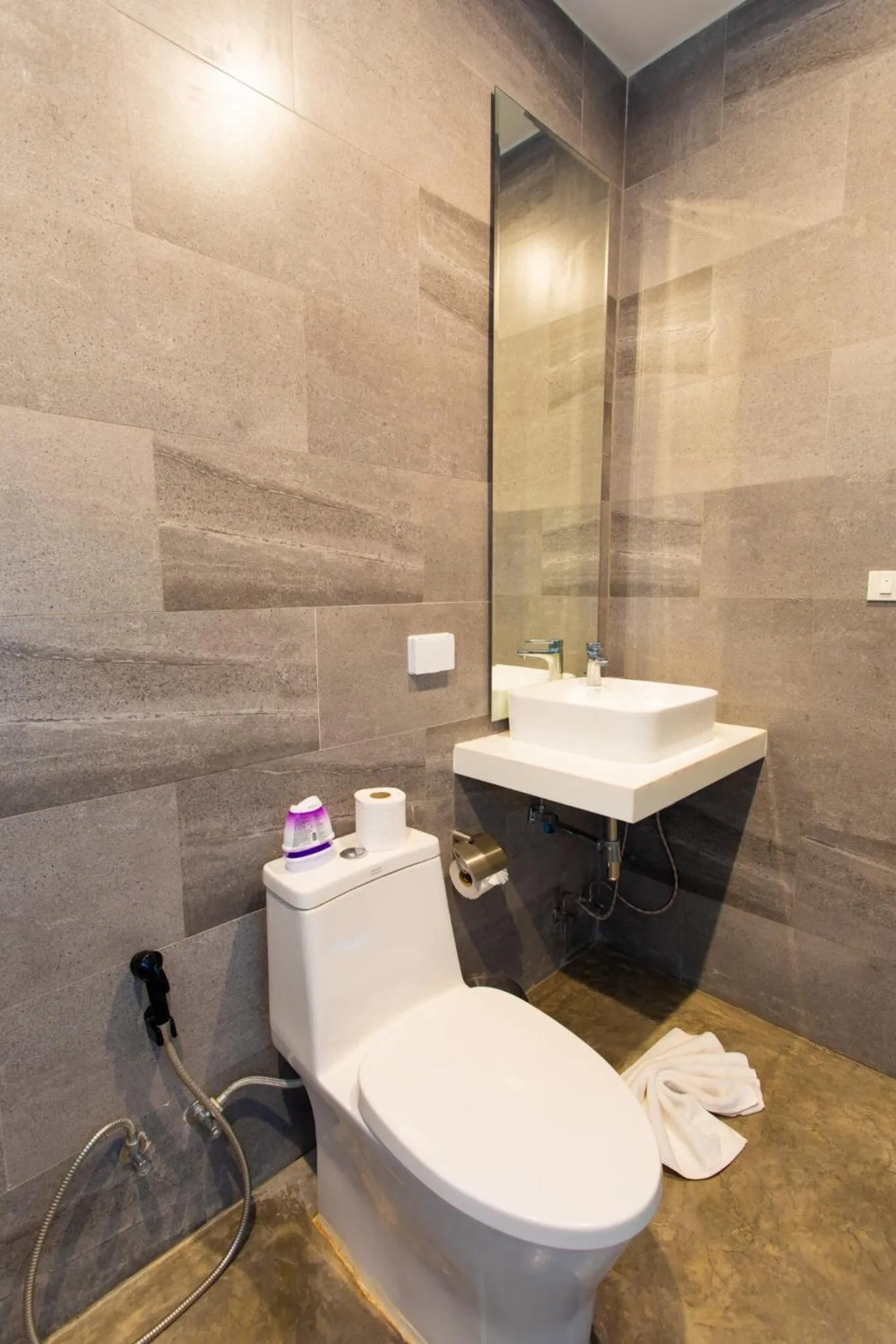 Toilet in Baan Saint-Tropez Seaview Villas Kata Beach