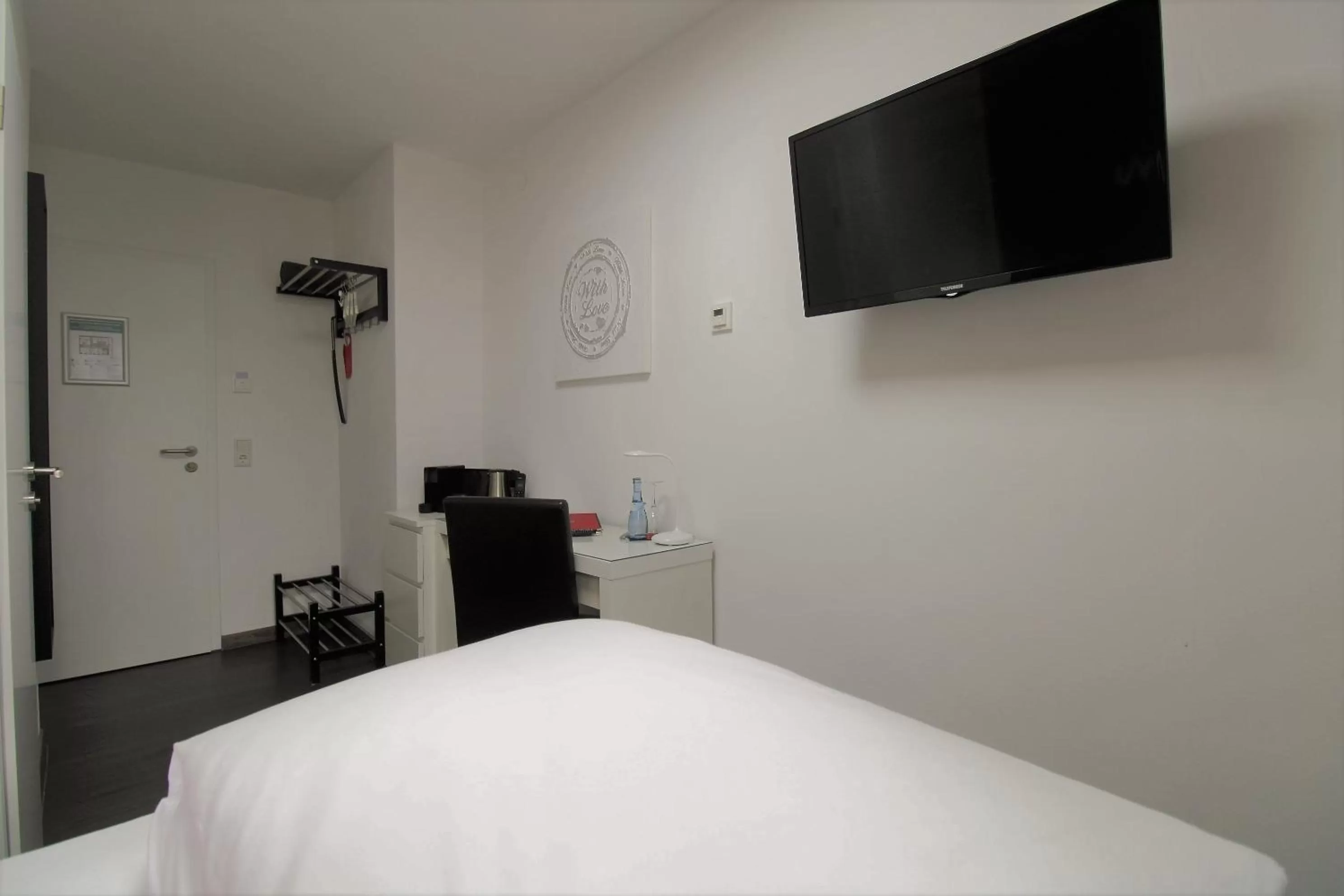 Bedroom, Bed in MY HOME Hotel Lamm Rottweil "Smart Home"