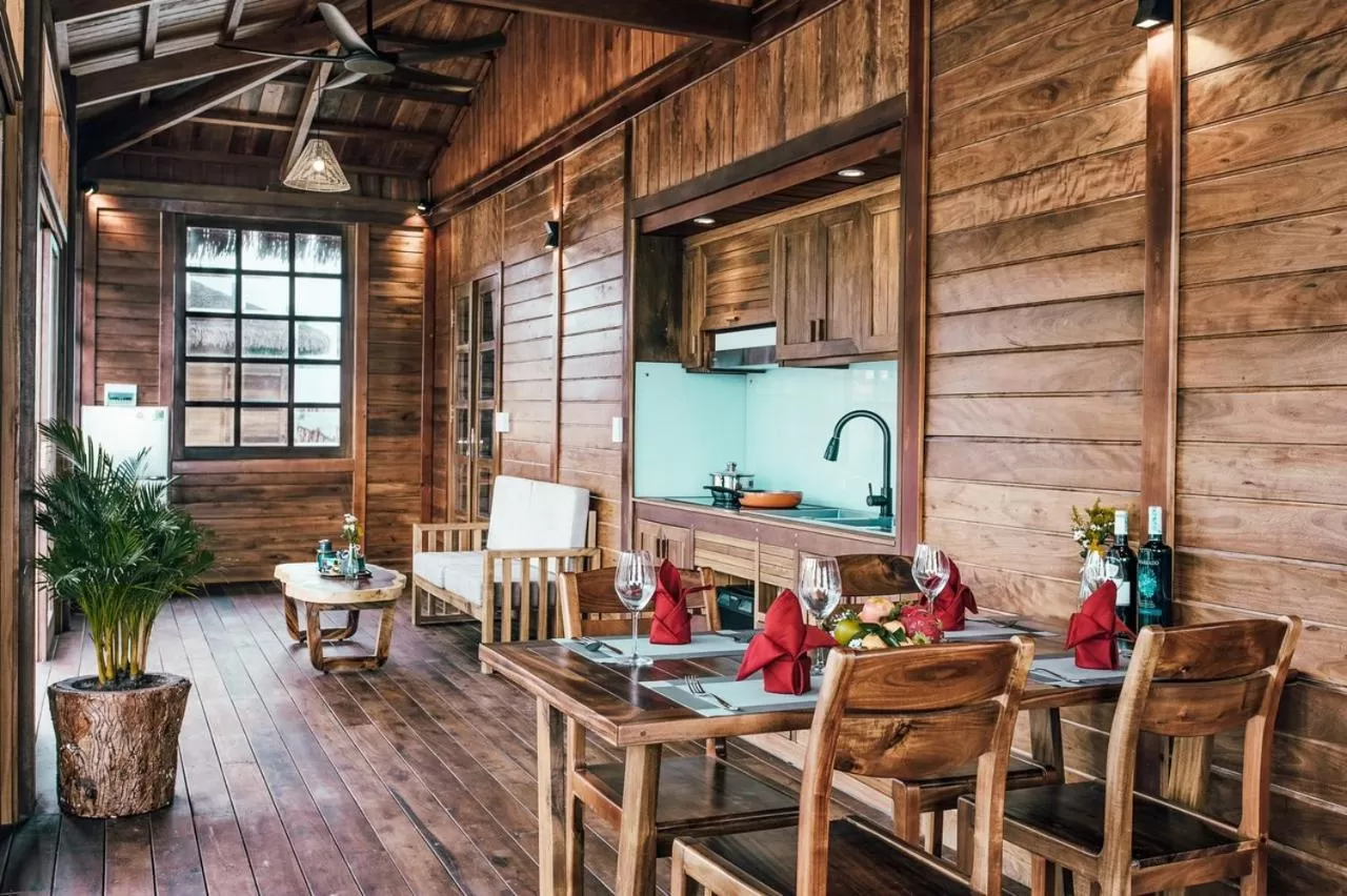 Living room in Rocks Beach Boutique