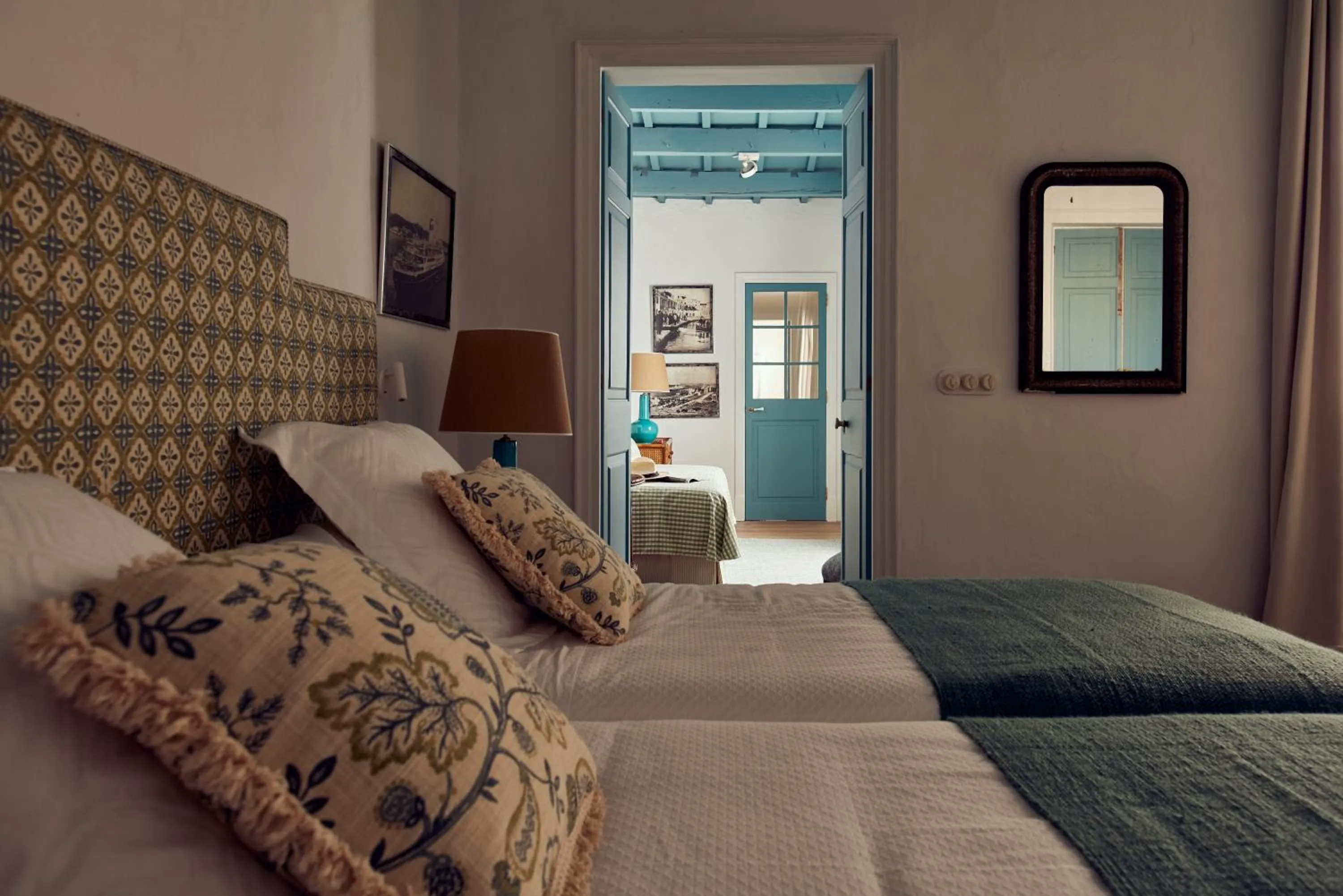 Bed in Cristine Bedfor Mahon Boutique Hotel