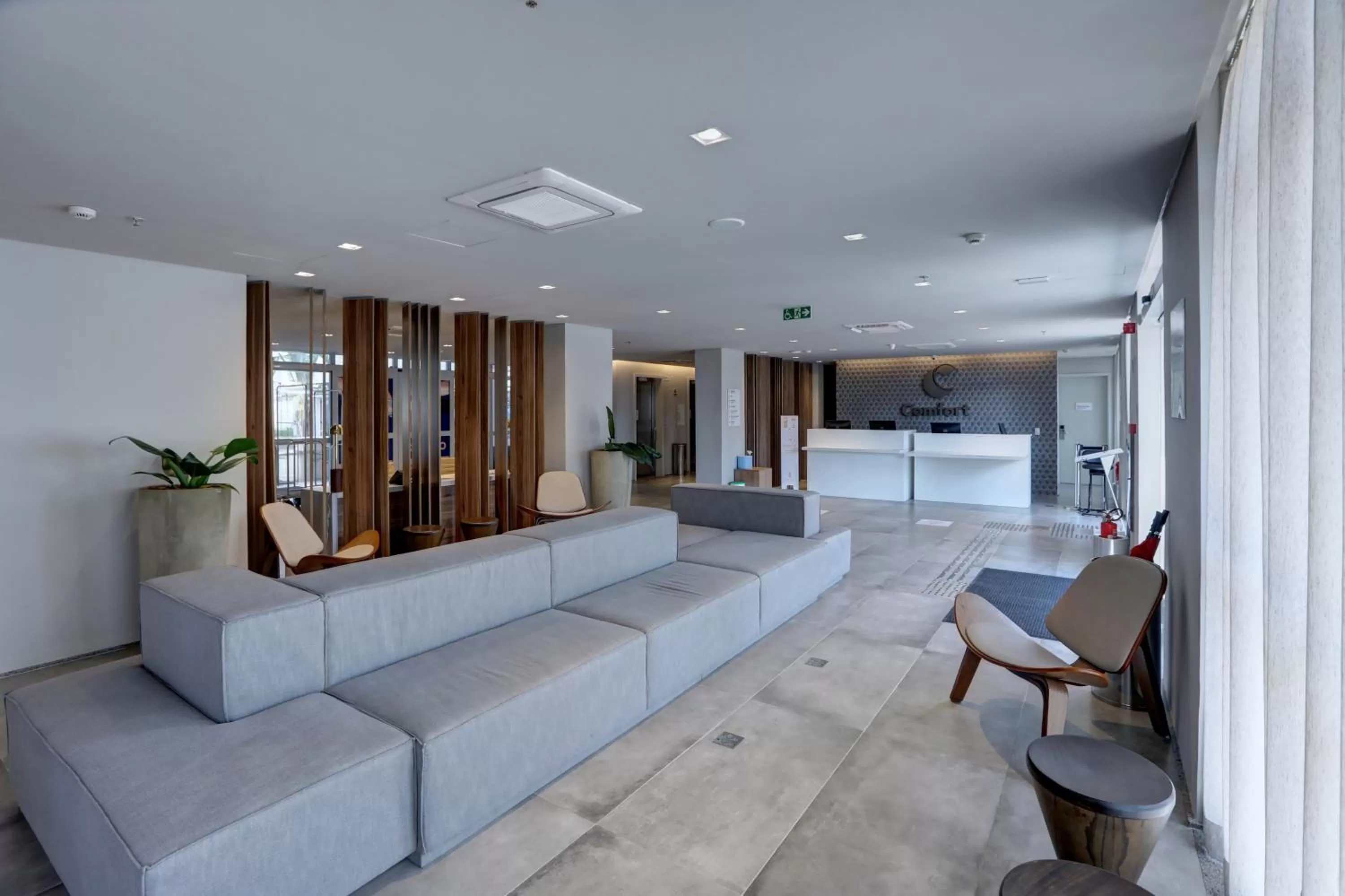 Lobby or reception in Comfort Hotel Guarulhos Aeroporto