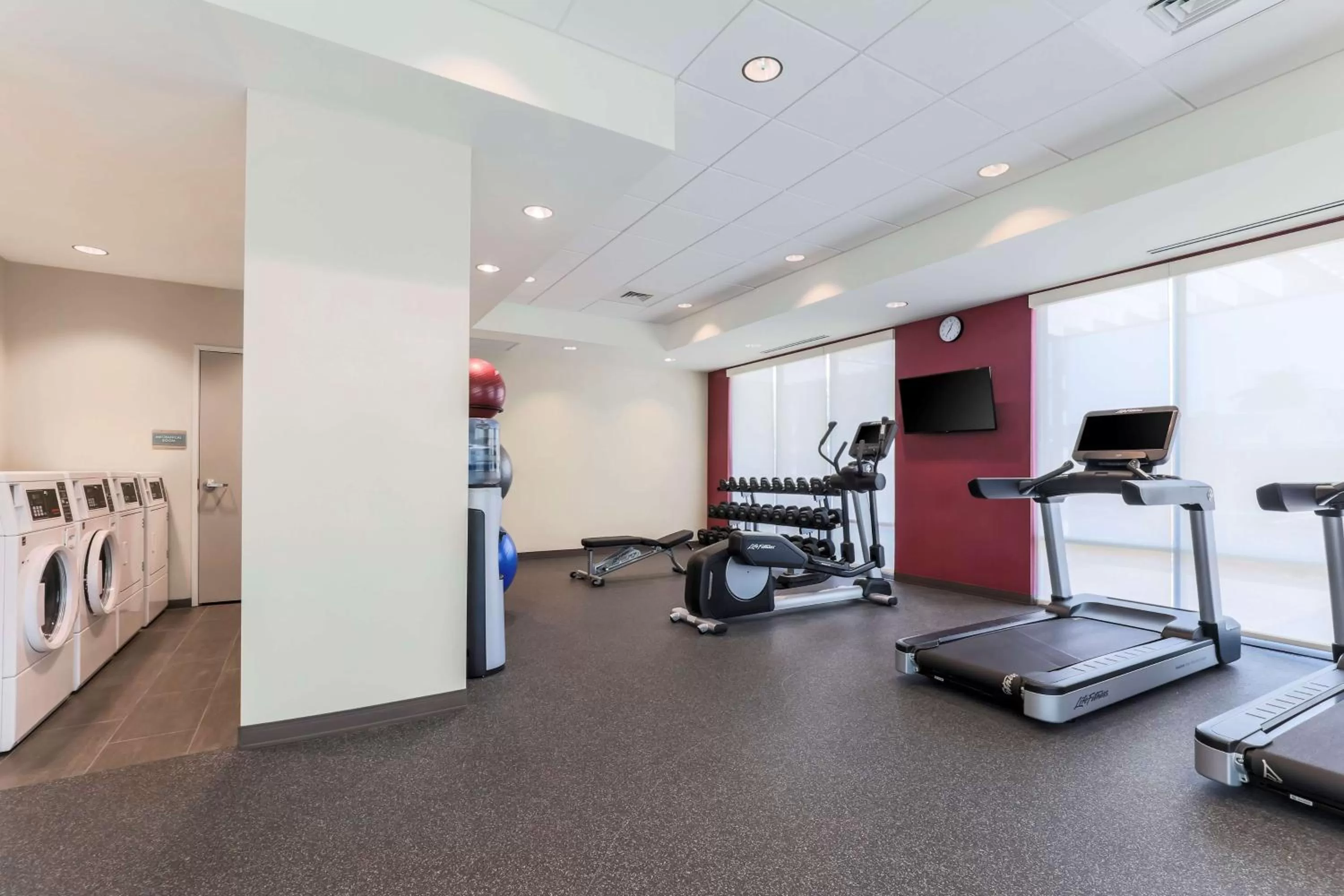 Fitness centre/facilities in Home2 Suites By Hilton West Sacramento, Ca