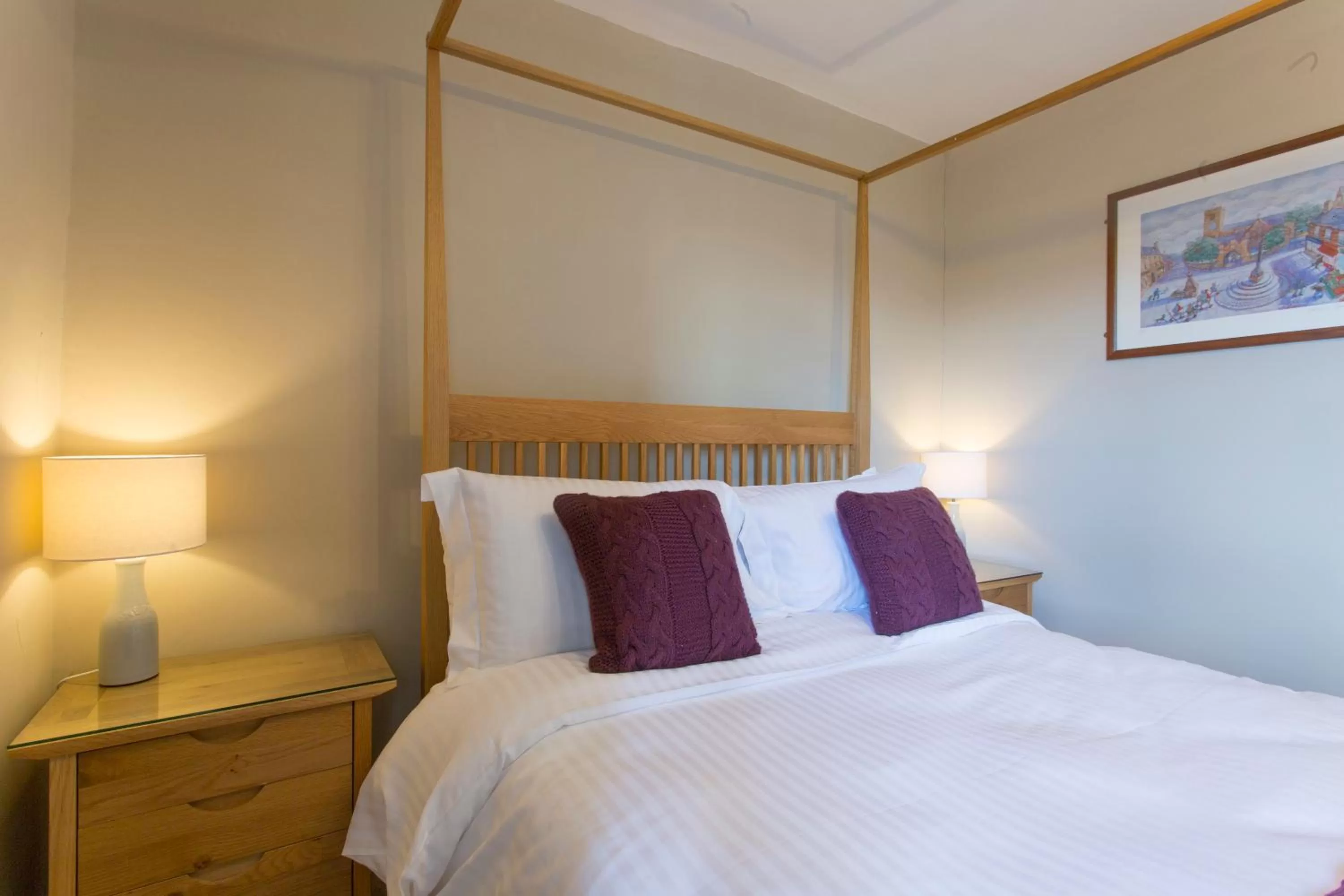 Bed in The Wheatsheaf Hotel