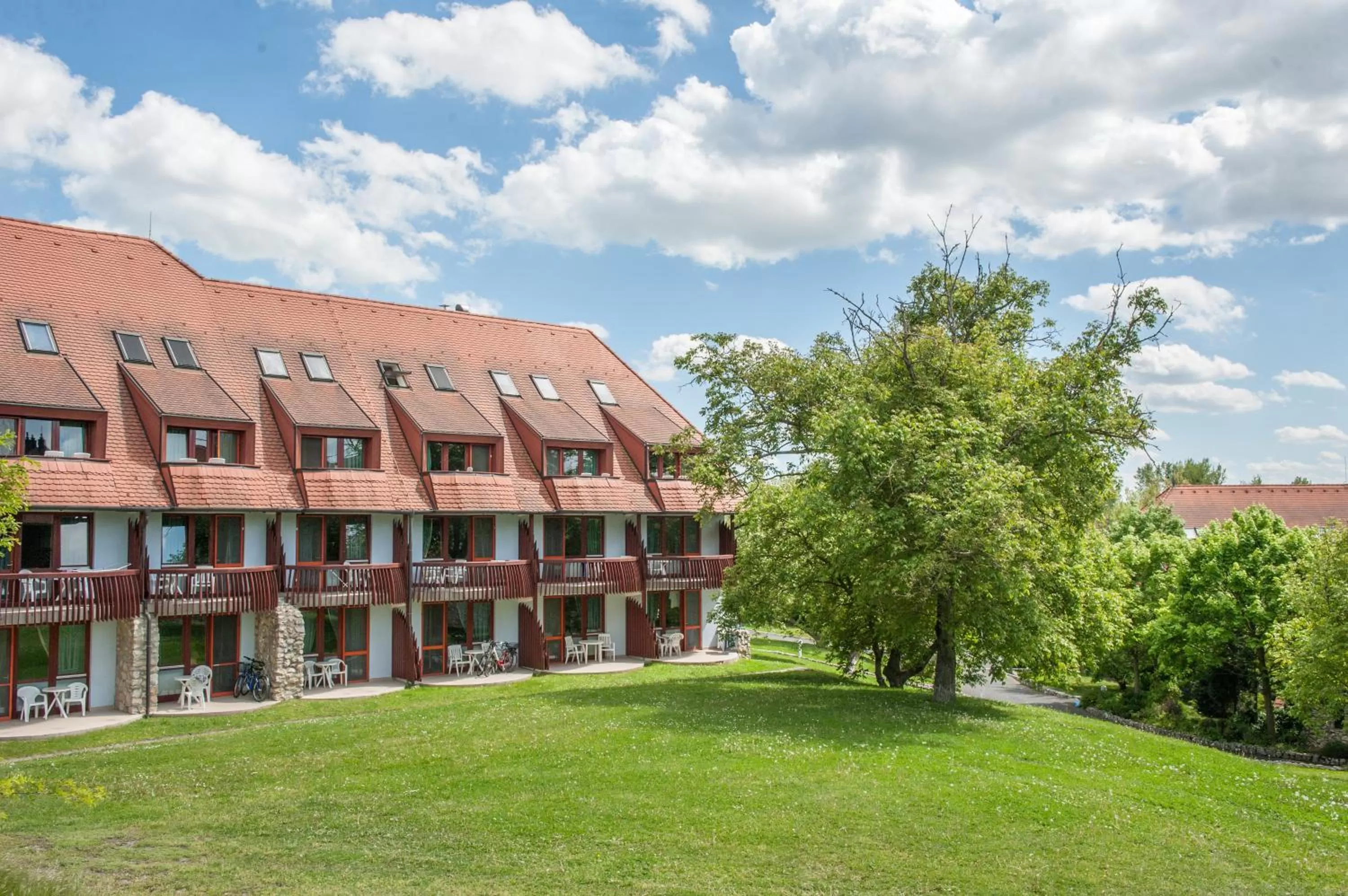 Property building in Club Dobogómajor superior