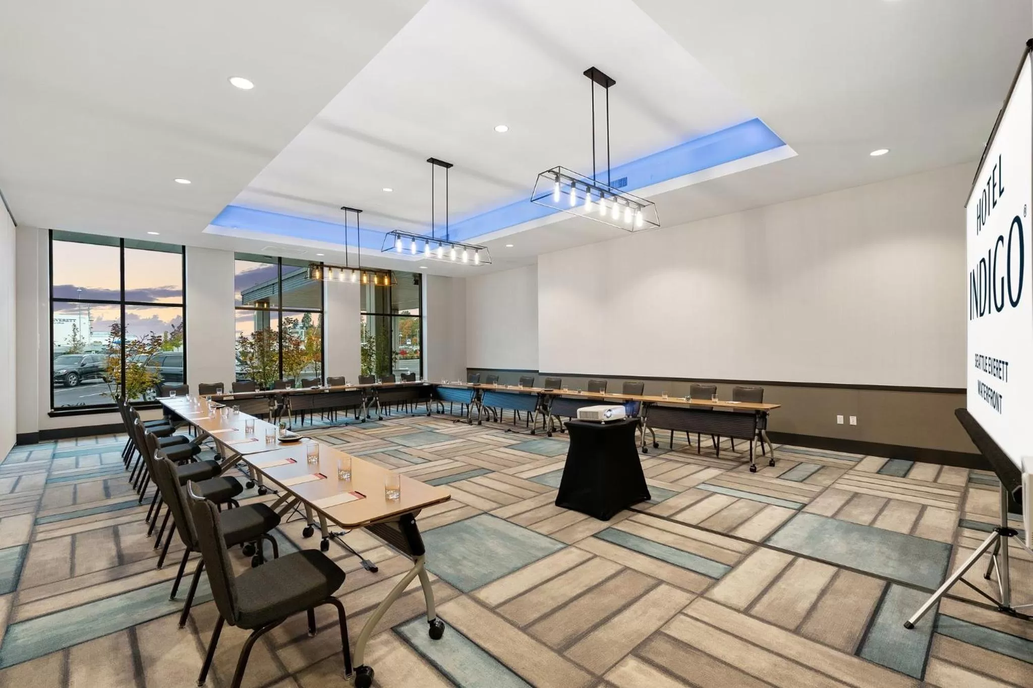 Banquet/Function facilities in Hotel Indigo Seattle Everett Waterfront Place by IHG