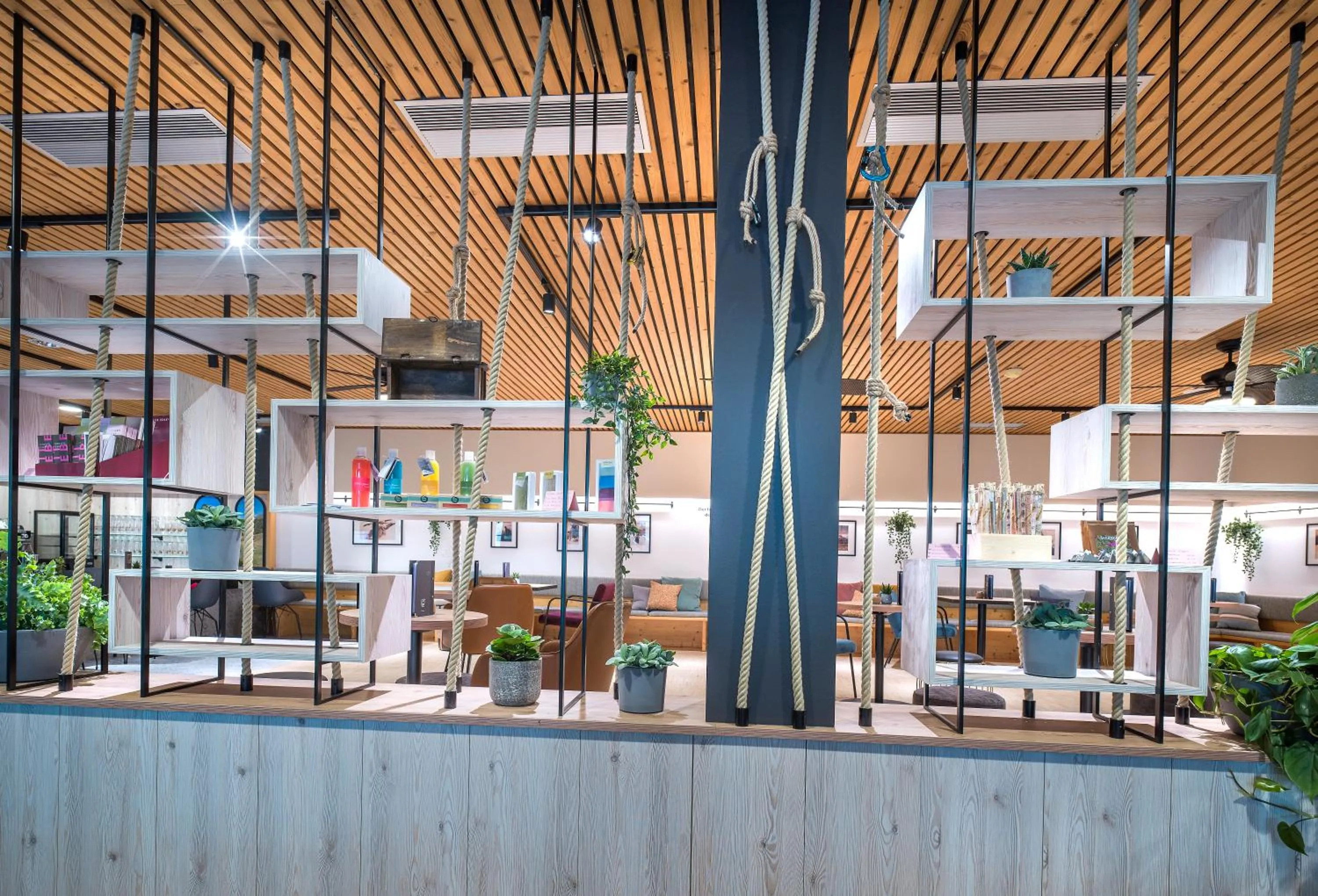 Lobby or reception in JUFA Hotel Wipptal