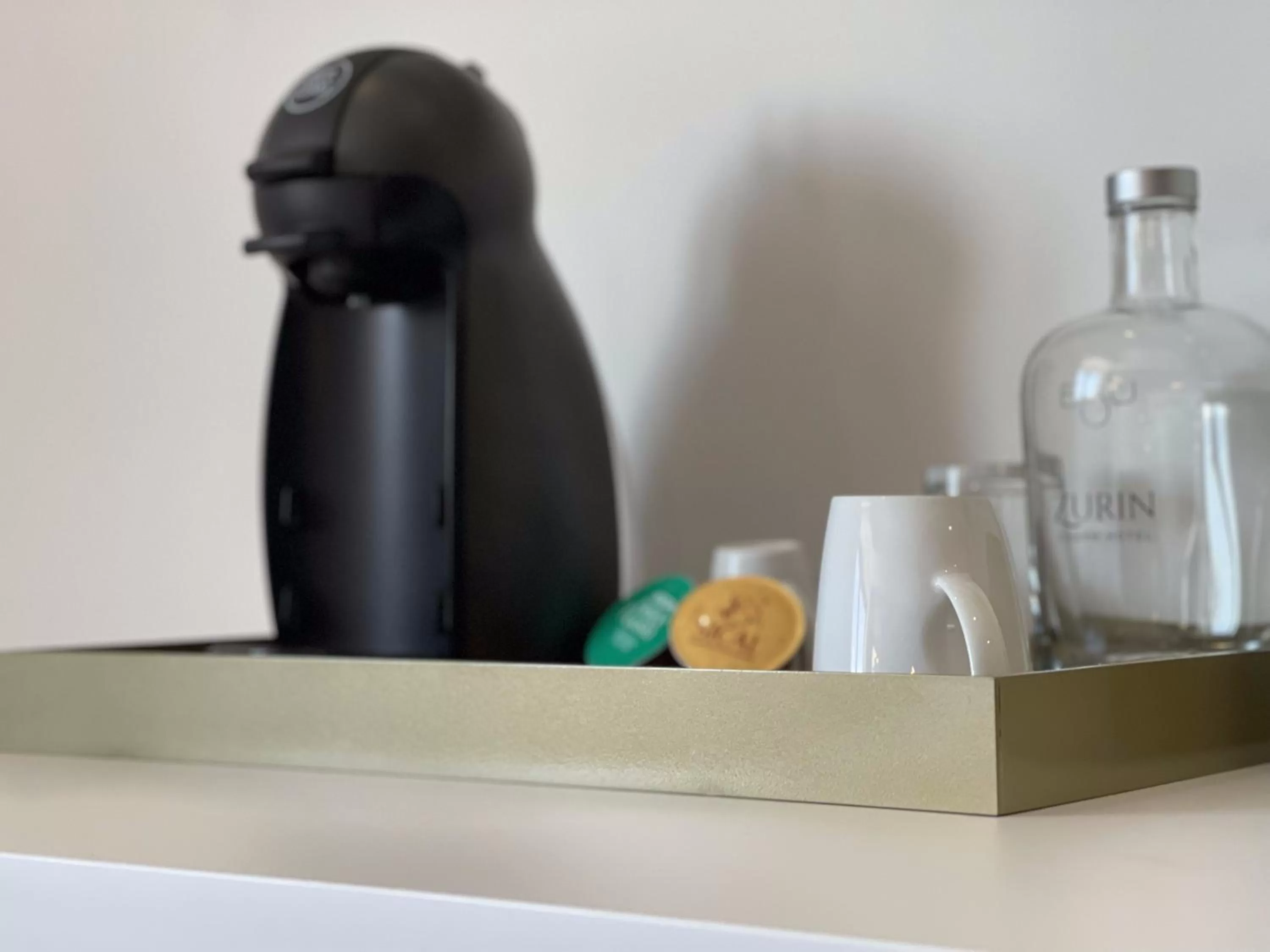 Coffee/tea facilities in Zurin Charm Hotel