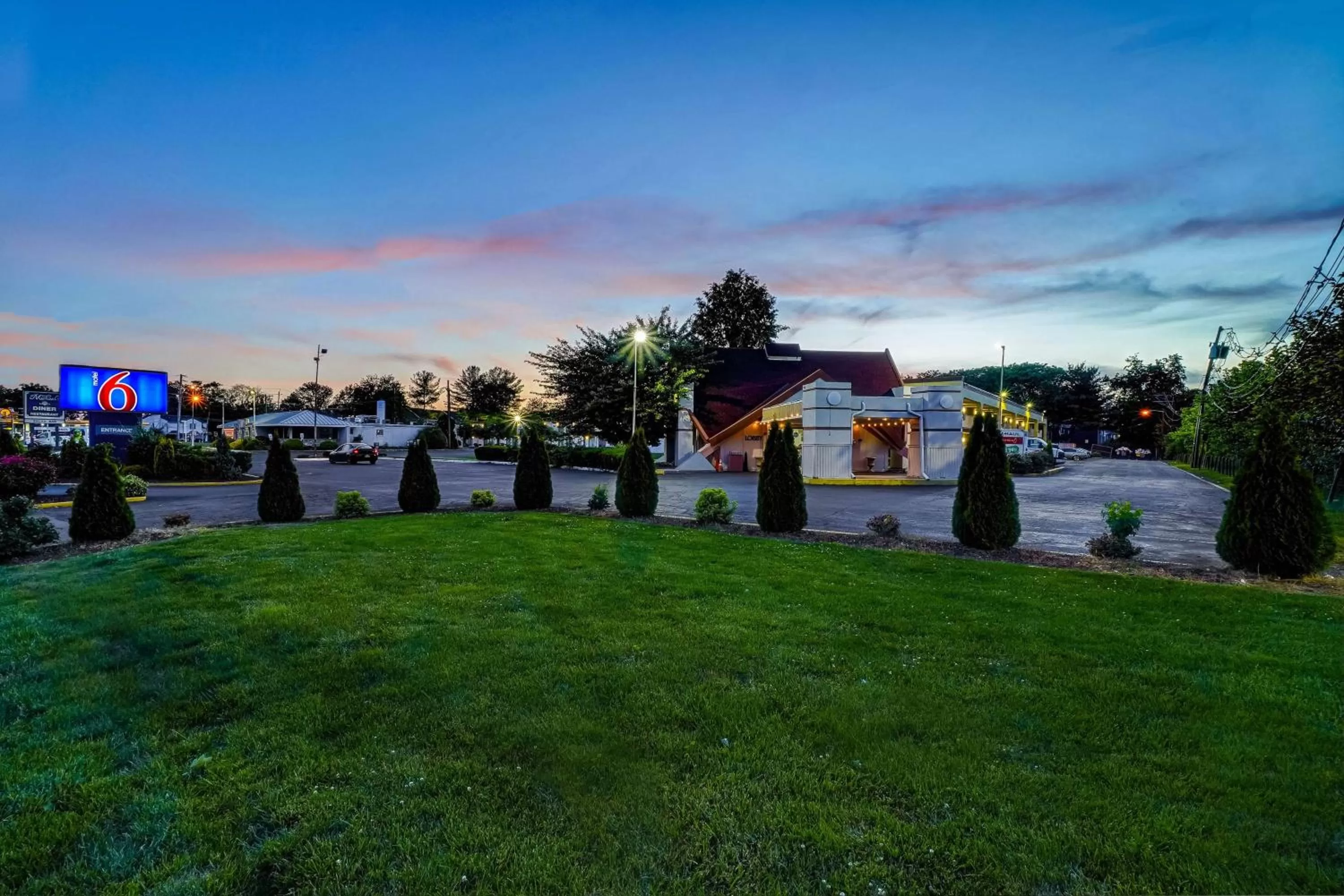 Property Building in Motel 6-Lawrenceville, NJ
