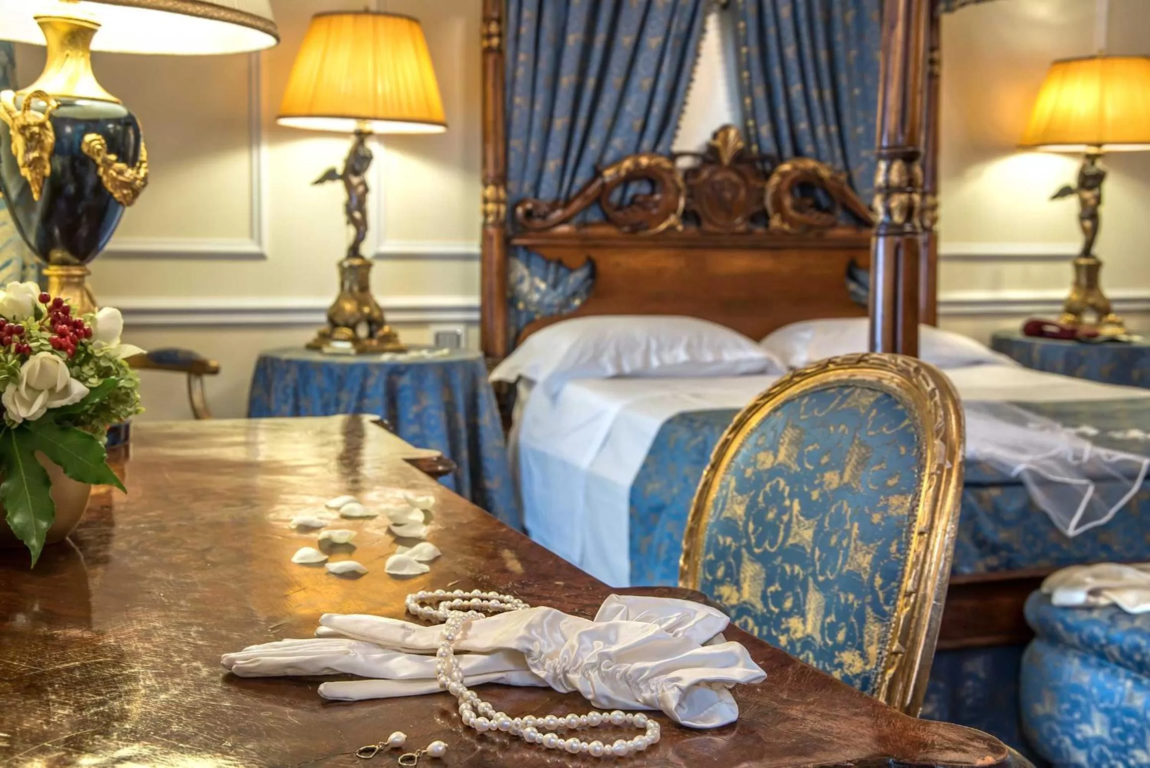 Photo of the whole room, Bed in Albergo del Senato